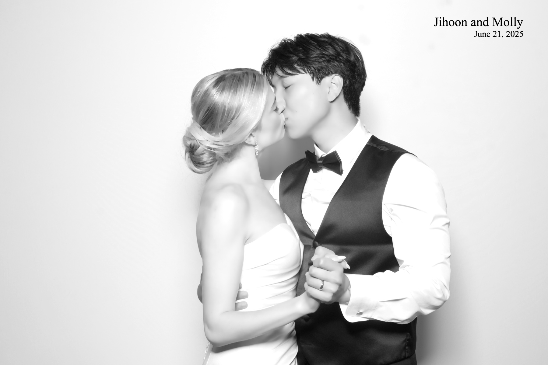 Molly +Jihoon's Wedding | View more photos from the event at v1.boothgallery.com/u/PhabPhotobooth/Molly-Jihoons-Wedding