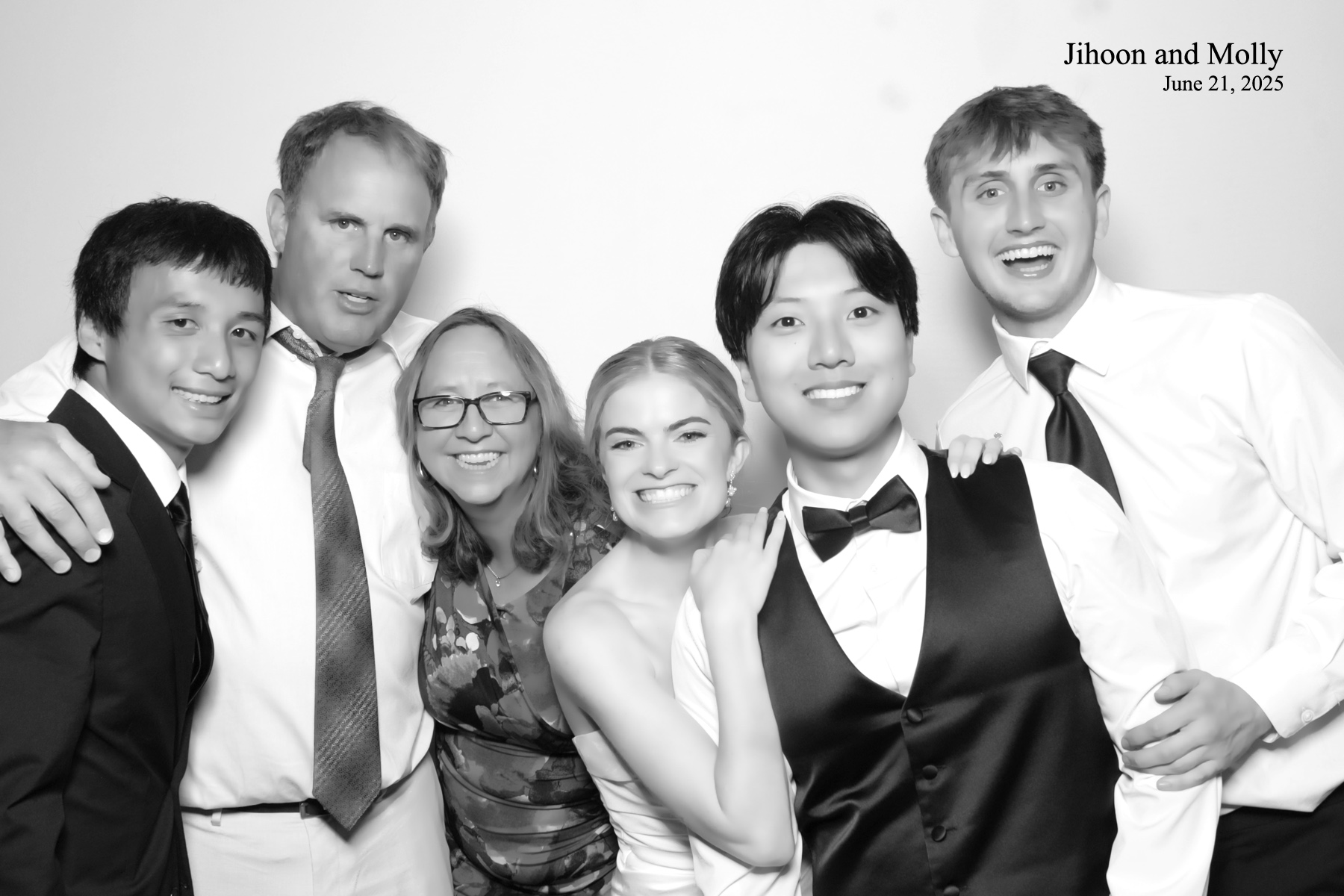 Molly +Jihoon's Wedding | View more photos from the event at v1.boothgallery.com/u/PhabPhotobooth/Molly-Jihoons-Wedding