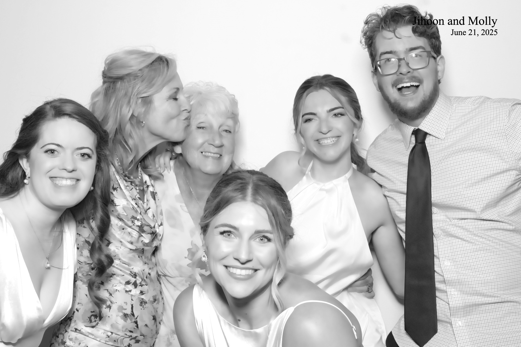 Molly +Jihoon's Wedding | View more photos from the event at v1.boothgallery.com/u/PhabPhotobooth/Molly-Jihoons-Wedding