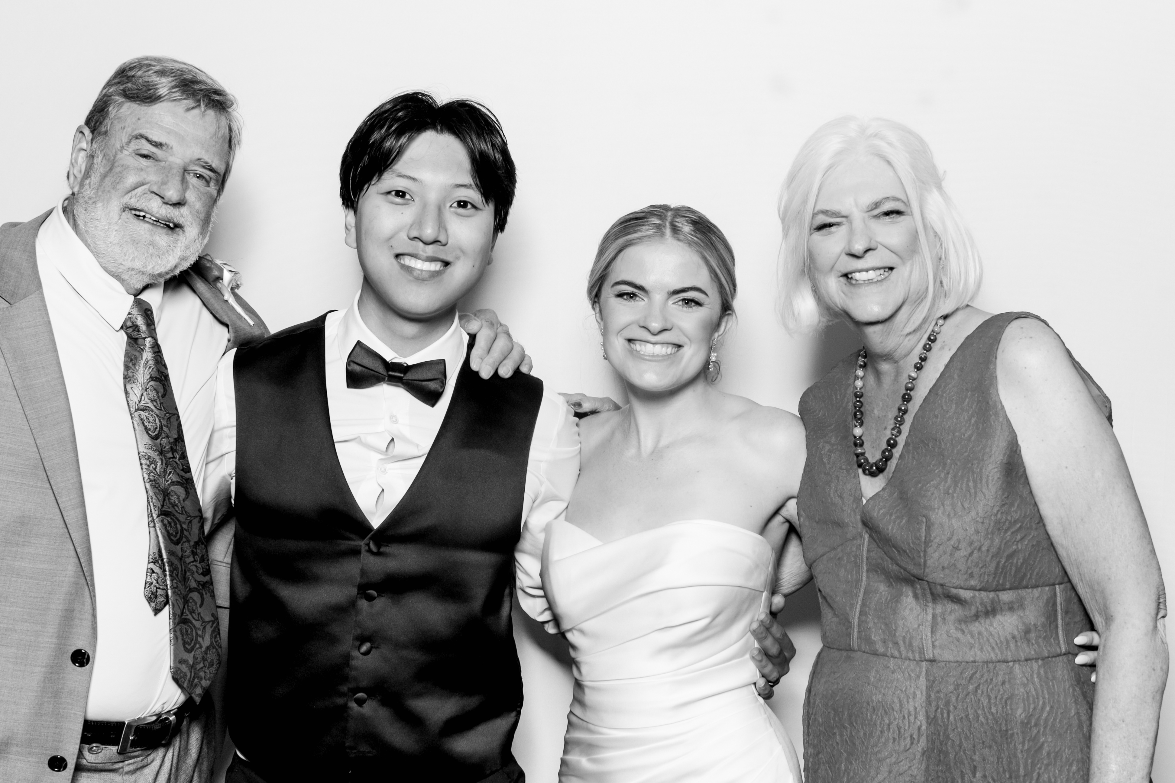 Molly +Jihoon's Wedding | View more photos from the event at v1.boothgallery.com/u/PhabPhotobooth/Molly-Jihoons-Wedding