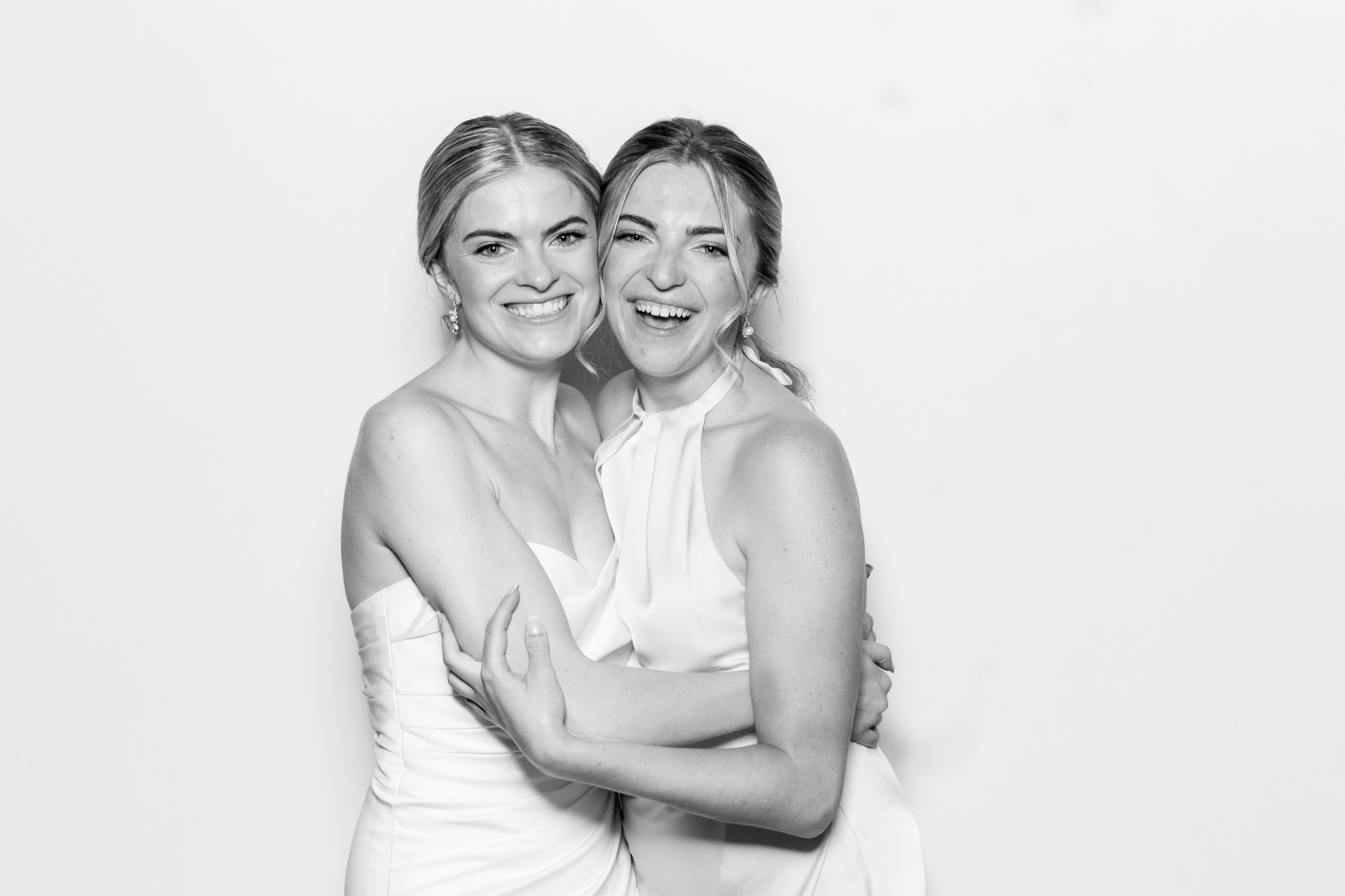 Molly +Jihoon's Wedding | View more photos from the event at v1.boothgallery.com/u/PhabPhotobooth/Molly-Jihoons-Wedding