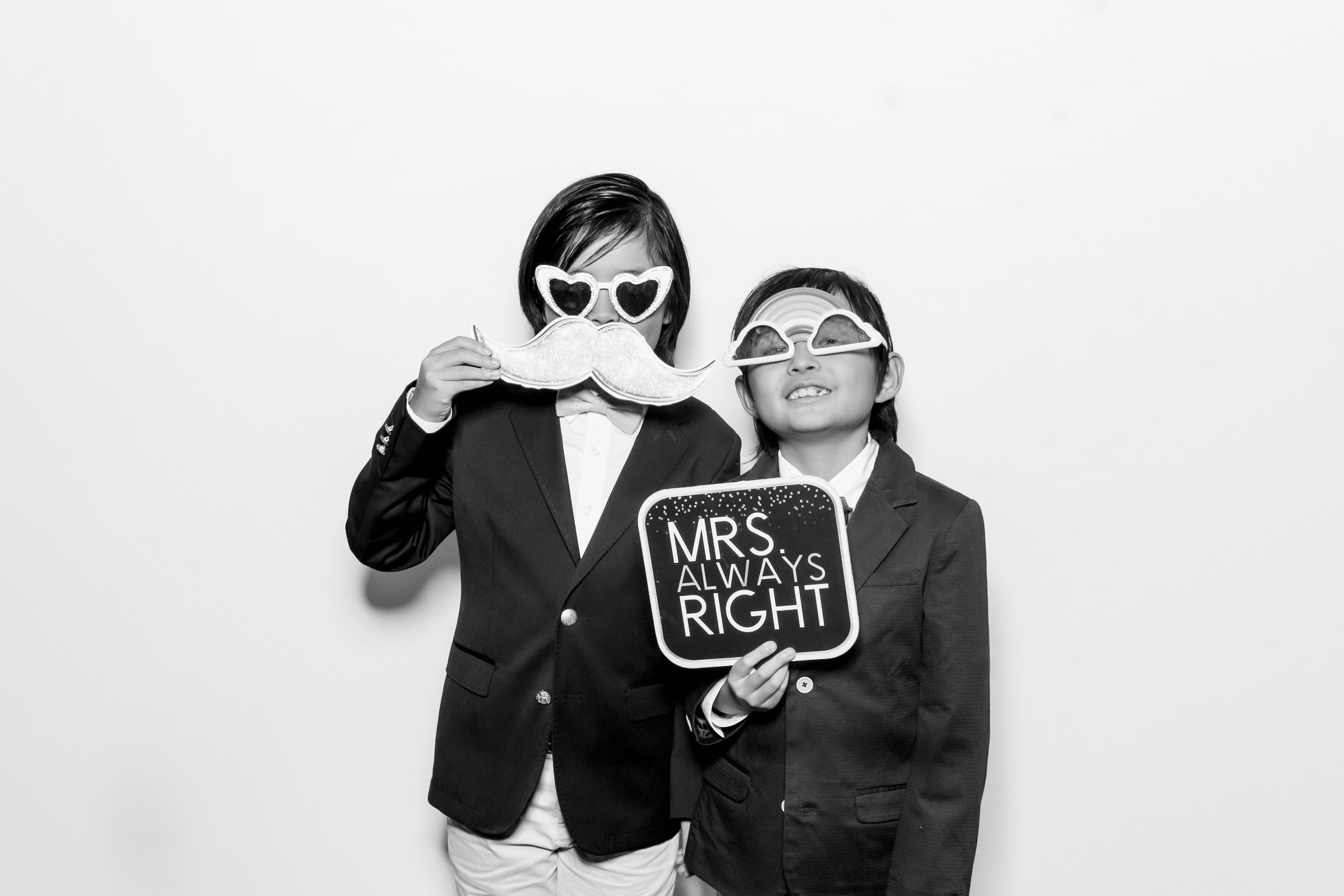 Molly +Jihoon's Wedding | View more photos from the event at v1.boothgallery.com/u/PhabPhotobooth/Molly-Jihoons-Wedding