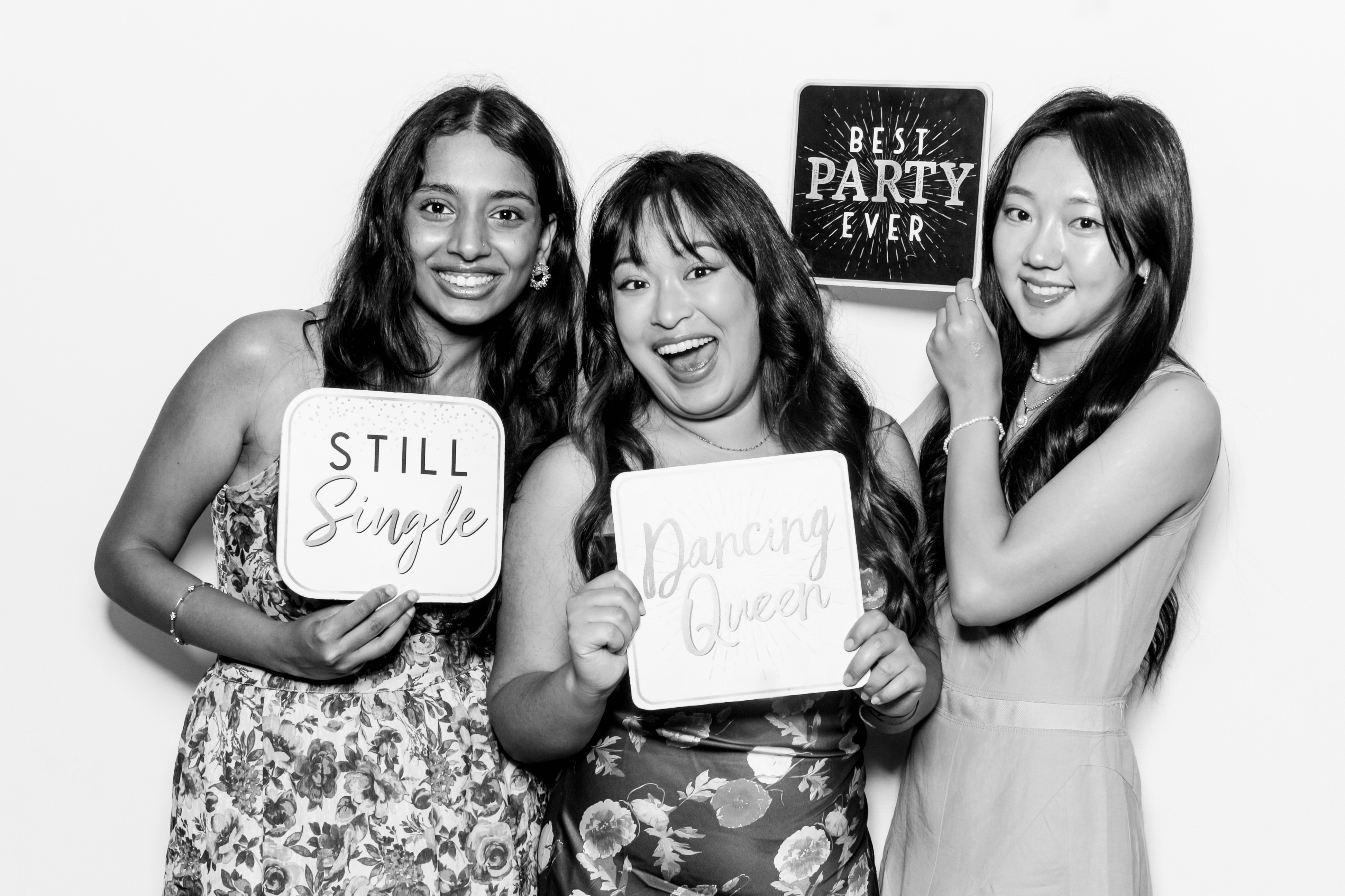 Molly +Jihoon's Wedding | View more photos from the event at v1.boothgallery.com/u/PhabPhotobooth/Molly-Jihoons-Wedding