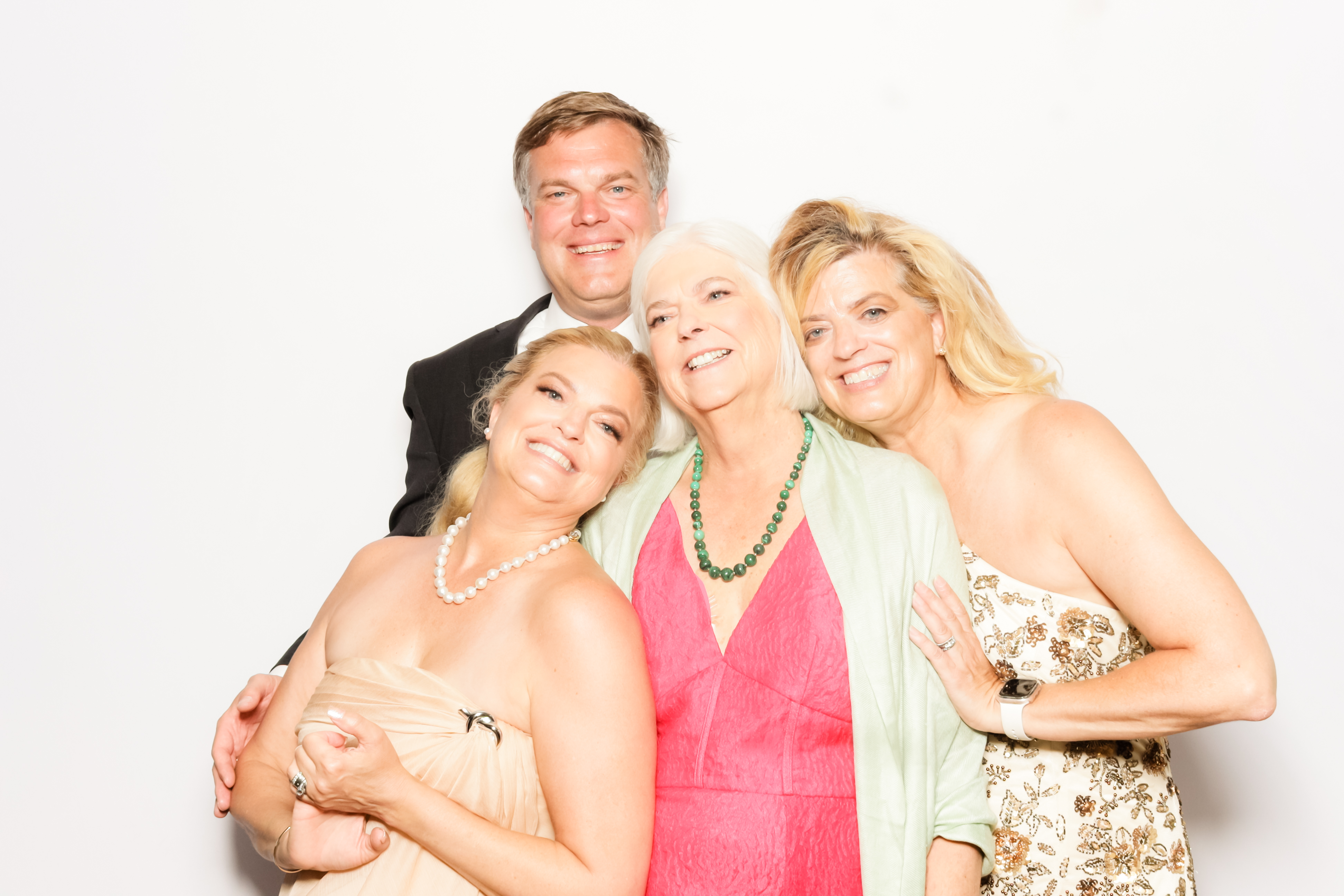 Molly +Jihoon's Wedding | View more photos from the event at v1.boothgallery.com/u/PhabPhotobooth/Molly-Jihoons-Wedding