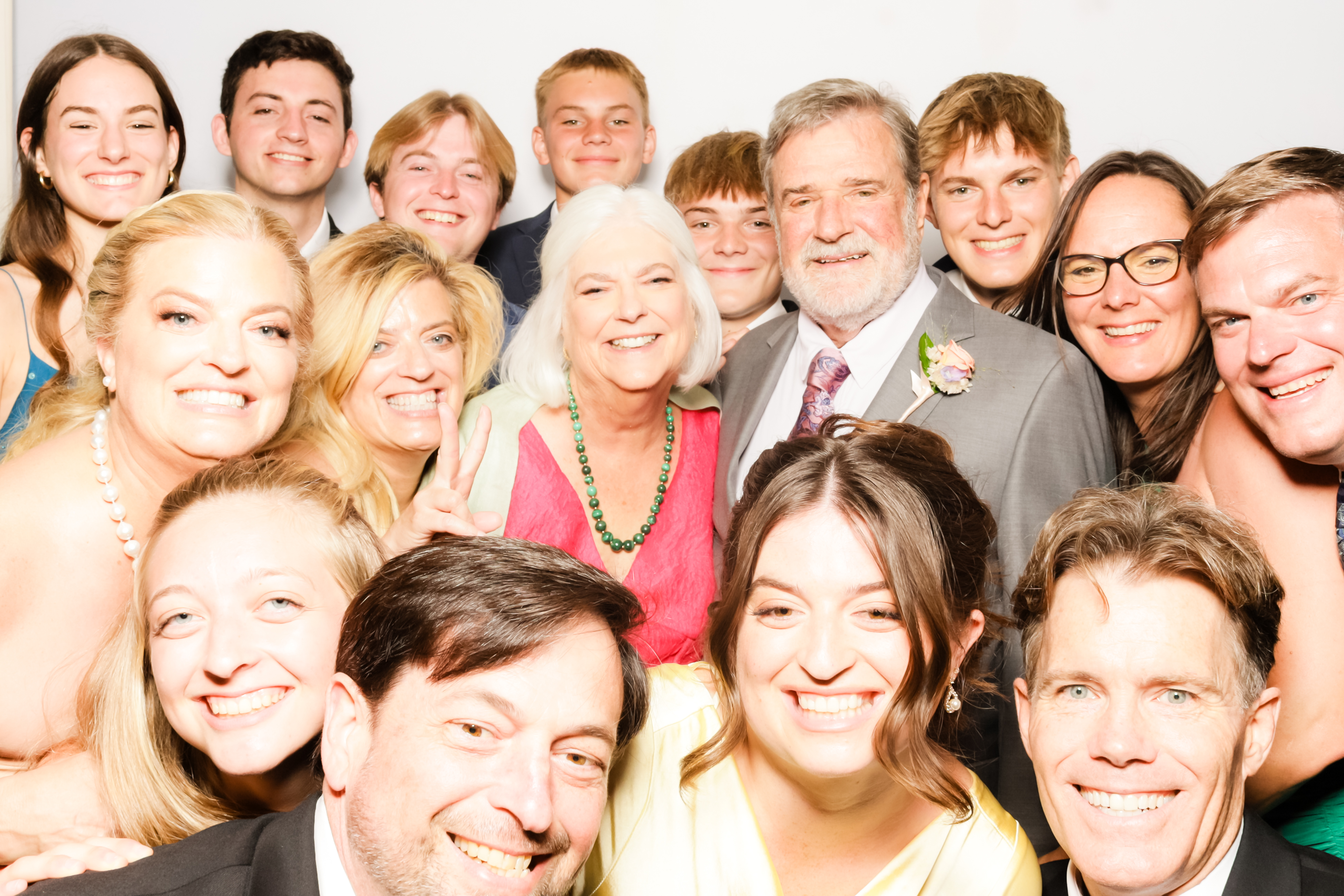 Molly +Jihoon's Wedding | View more photos from the event at v1.boothgallery.com/u/PhabPhotobooth/Molly-Jihoons-Wedding