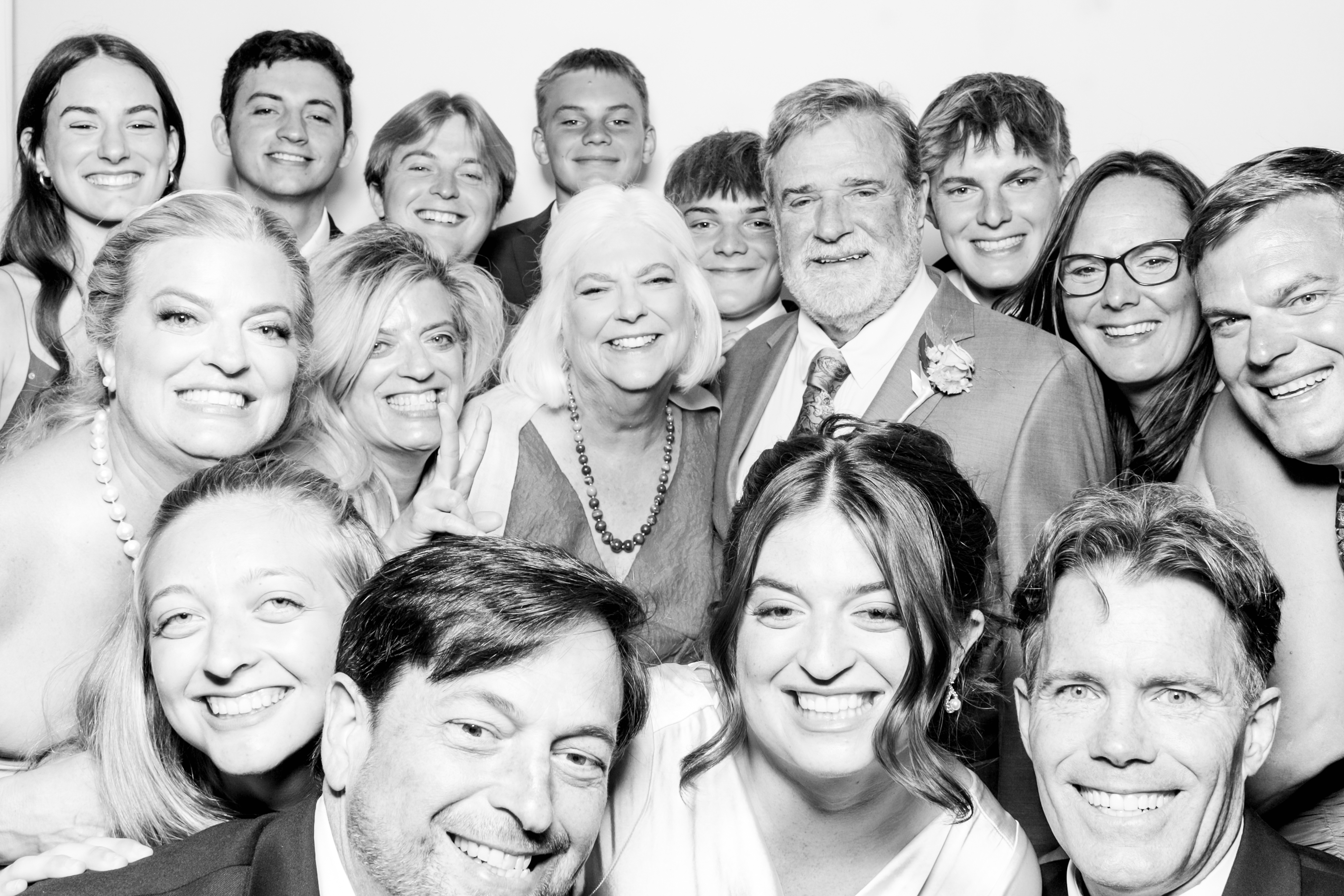 Molly +Jihoon's Wedding | View more photos from the event at v1.boothgallery.com/u/PhabPhotobooth/Molly-Jihoons-Wedding