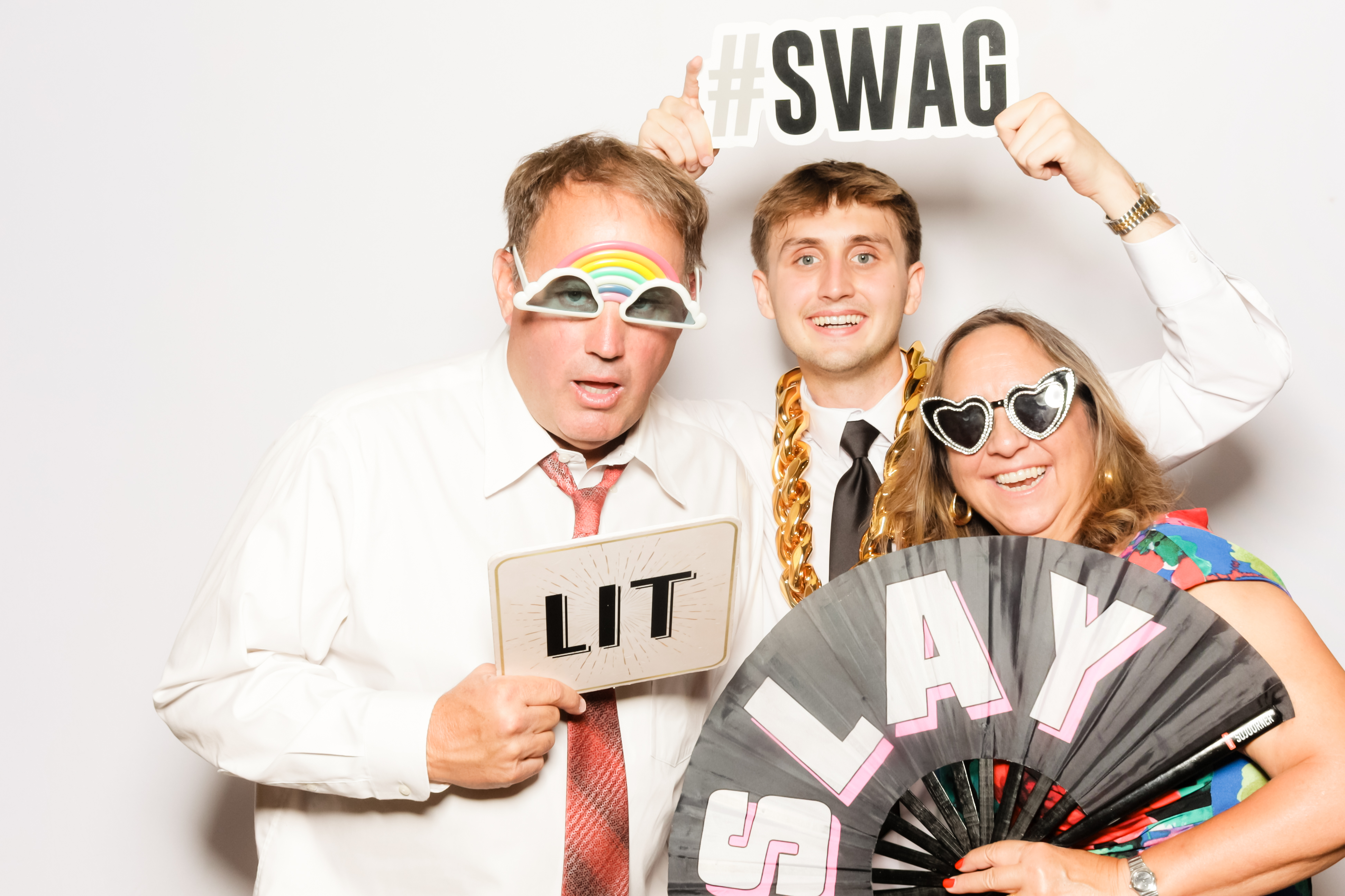 Molly +Jihoon's Wedding | View more photos from the event at v1.boothgallery.com/u/PhabPhotobooth/Molly-Jihoons-Wedding