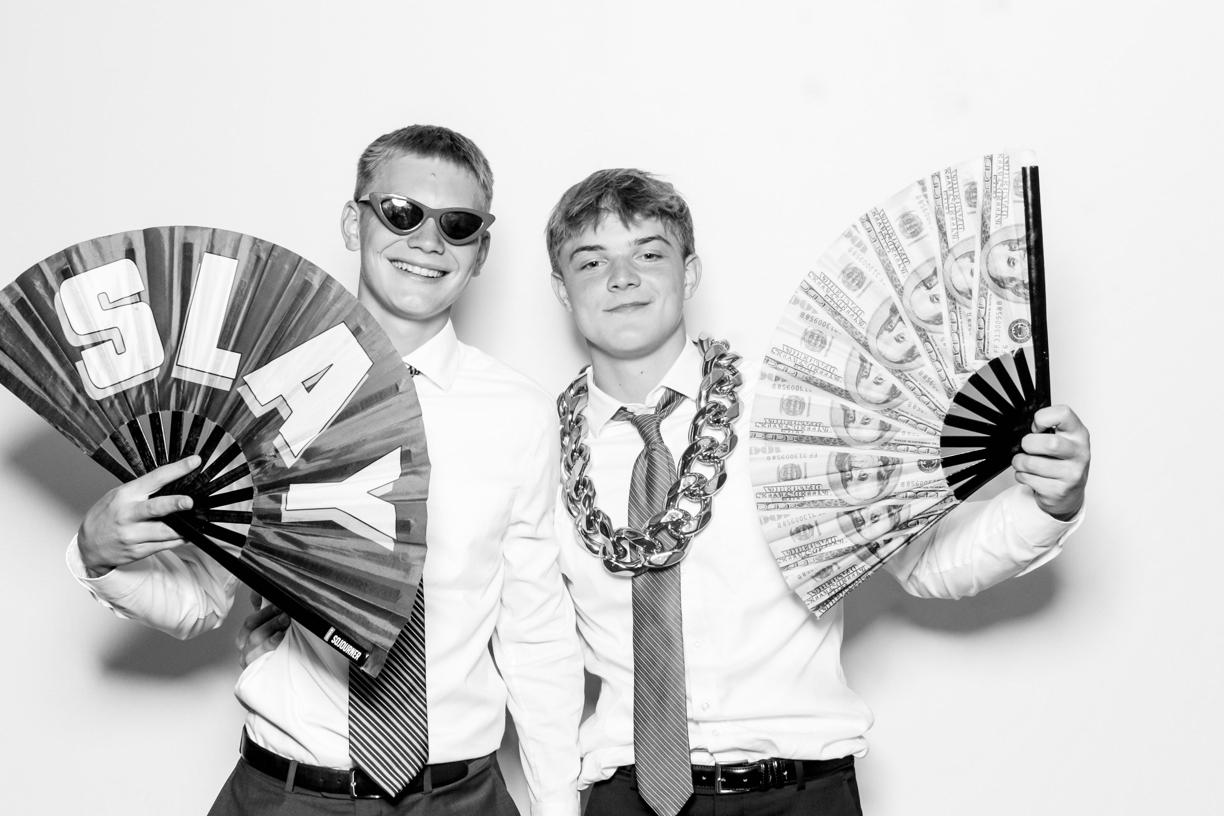 Molly +Jihoon's Wedding | View more photos from the event at v1.boothgallery.com/u/PhabPhotobooth/Molly-Jihoons-Wedding