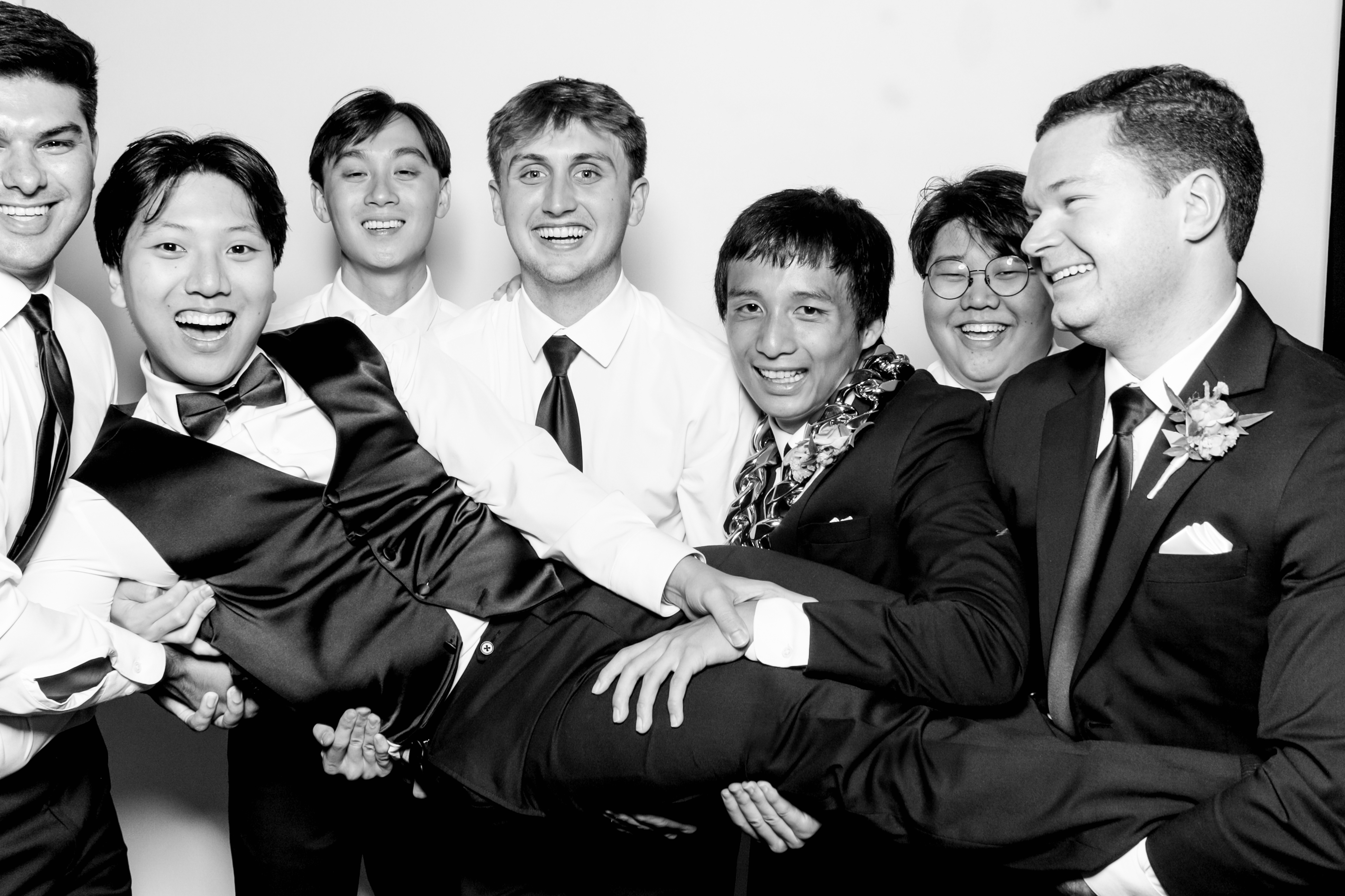 Molly +Jihoon's Wedding | View more photos from the event at v1.boothgallery.com/u/PhabPhotobooth/Molly-Jihoons-Wedding