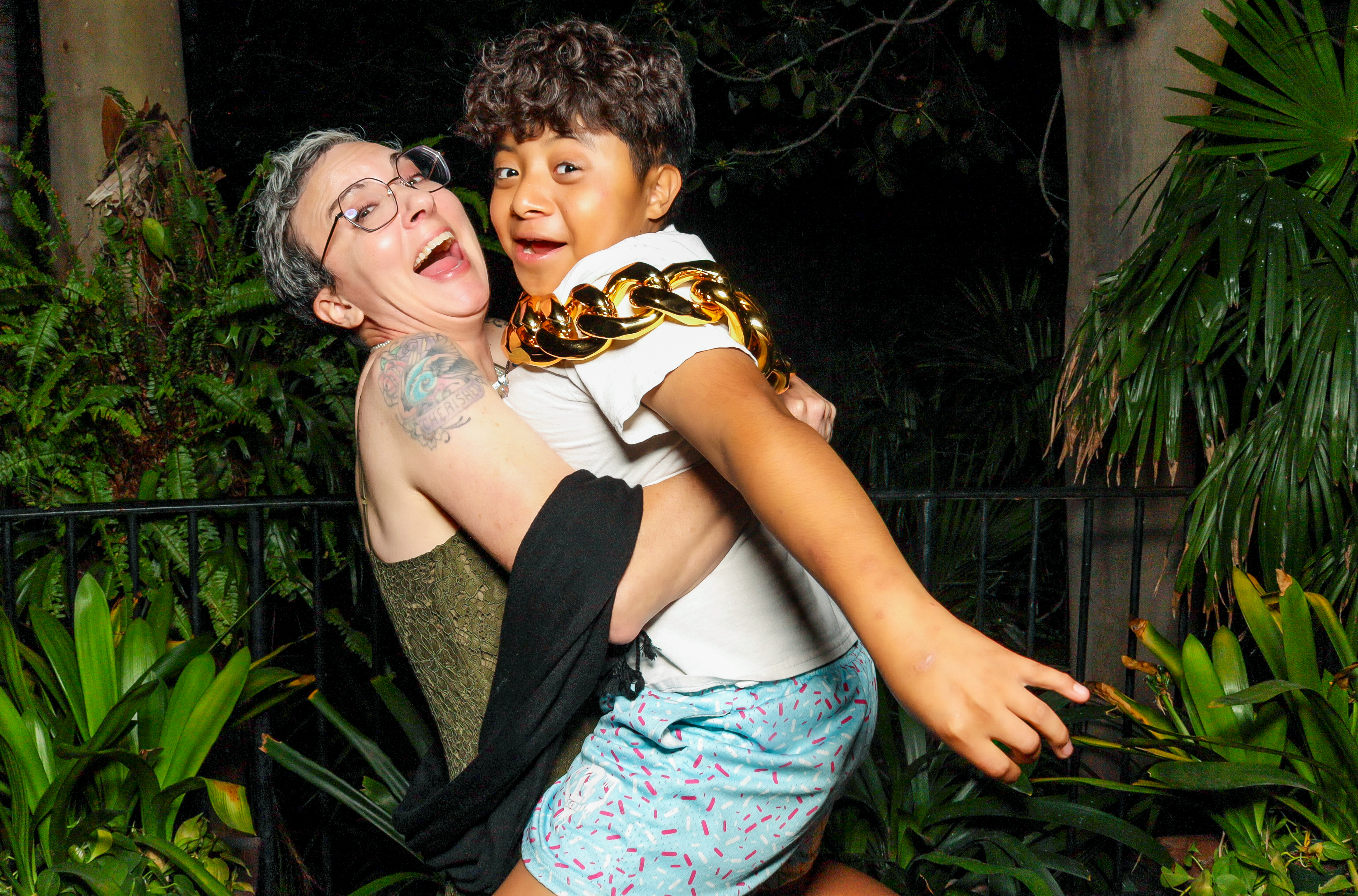 TMR's 40th Anniversary Gala | View more photos from the event at v1.boothgallery.com/u/PhabPhotobooth/TMRs-40th-Anniversary-Gala