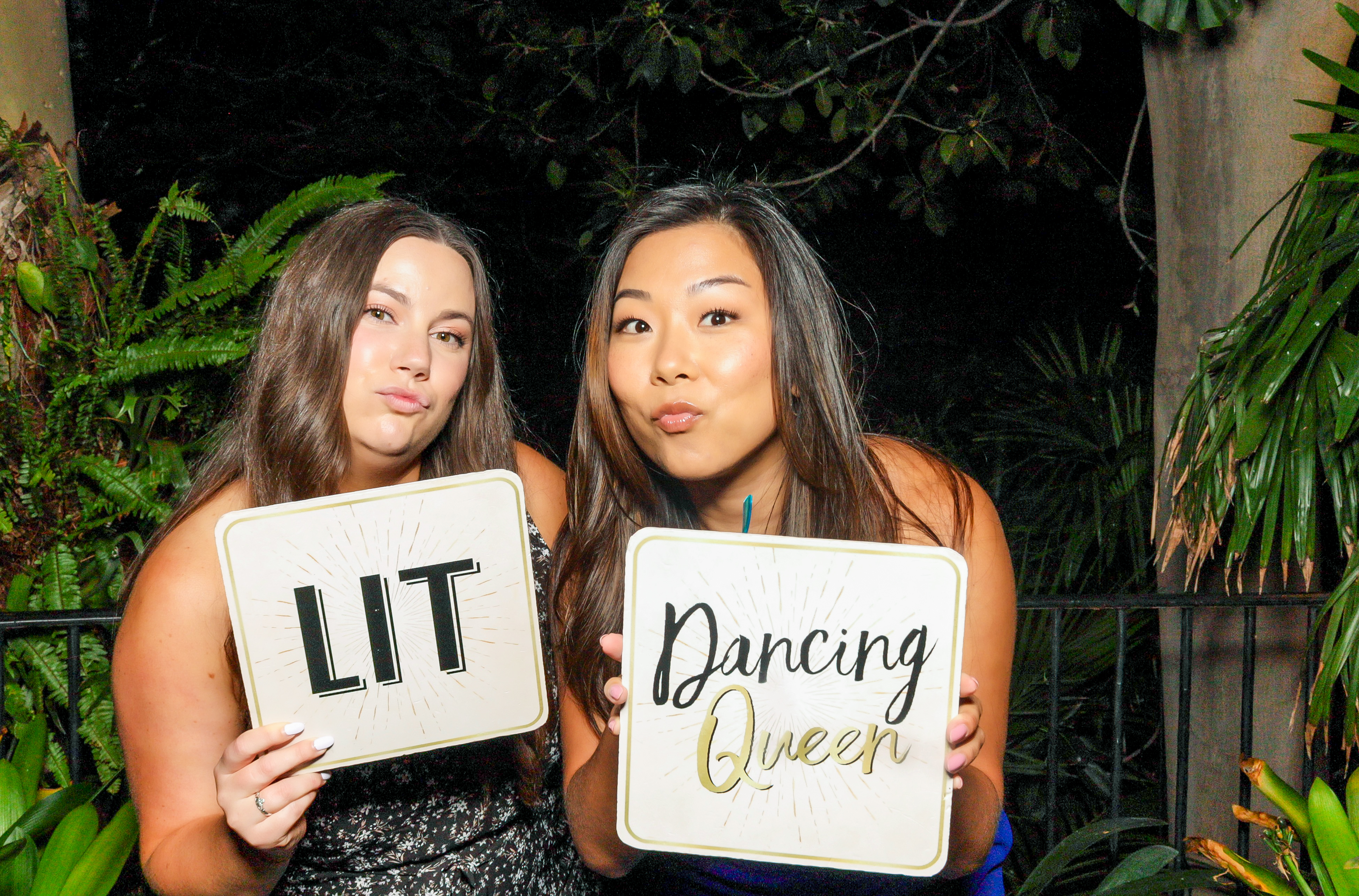 TMR's 40th Anniversary Gala | View more photos from the event at v1.boothgallery.com/u/PhabPhotobooth/TMRs-40th-Anniversary-Gala