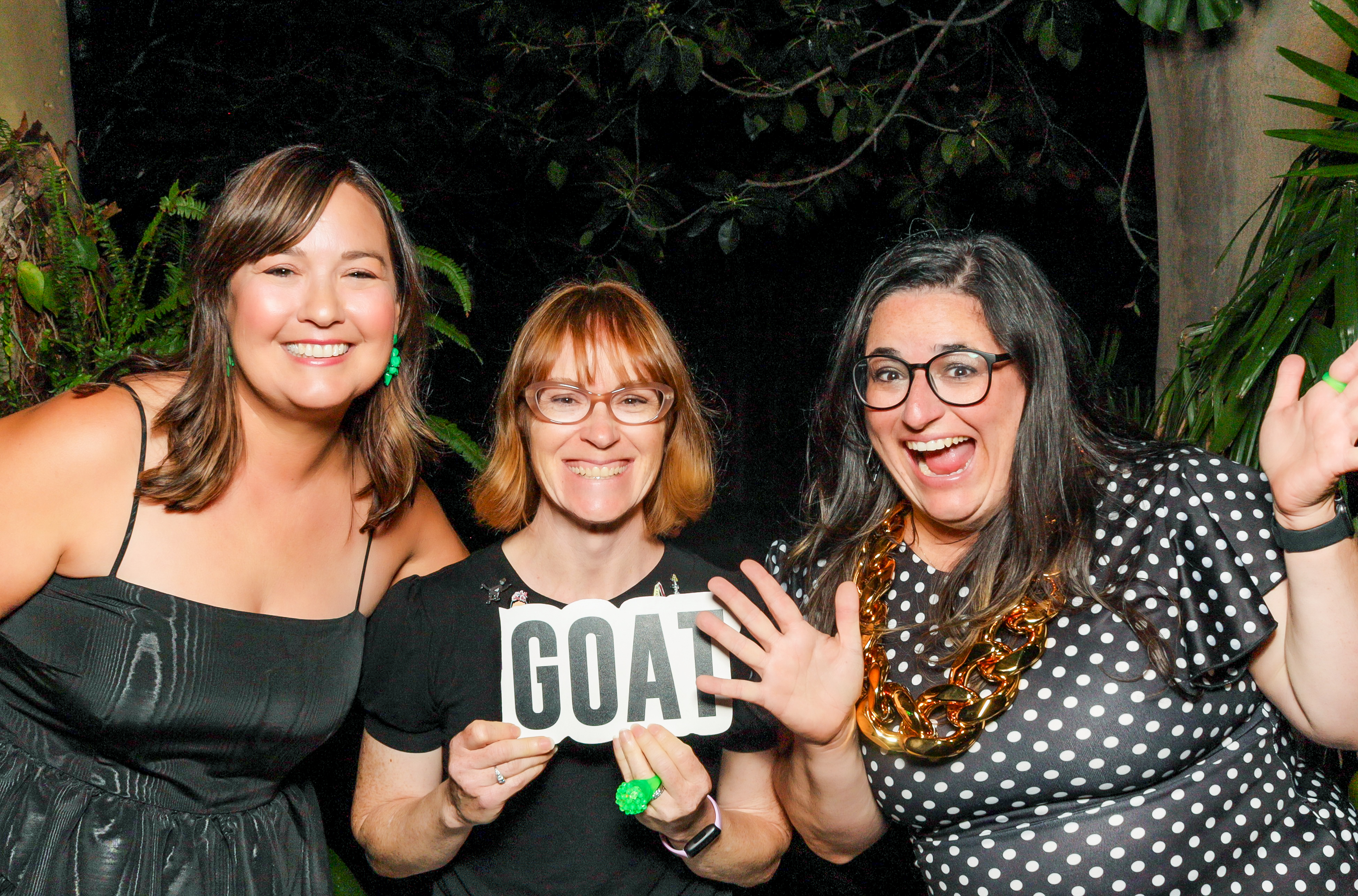 TMR's 40th Anniversary Gala | View more photos from the event at v1.boothgallery.com/u/PhabPhotobooth/TMRs-40th-Anniversary-Gala