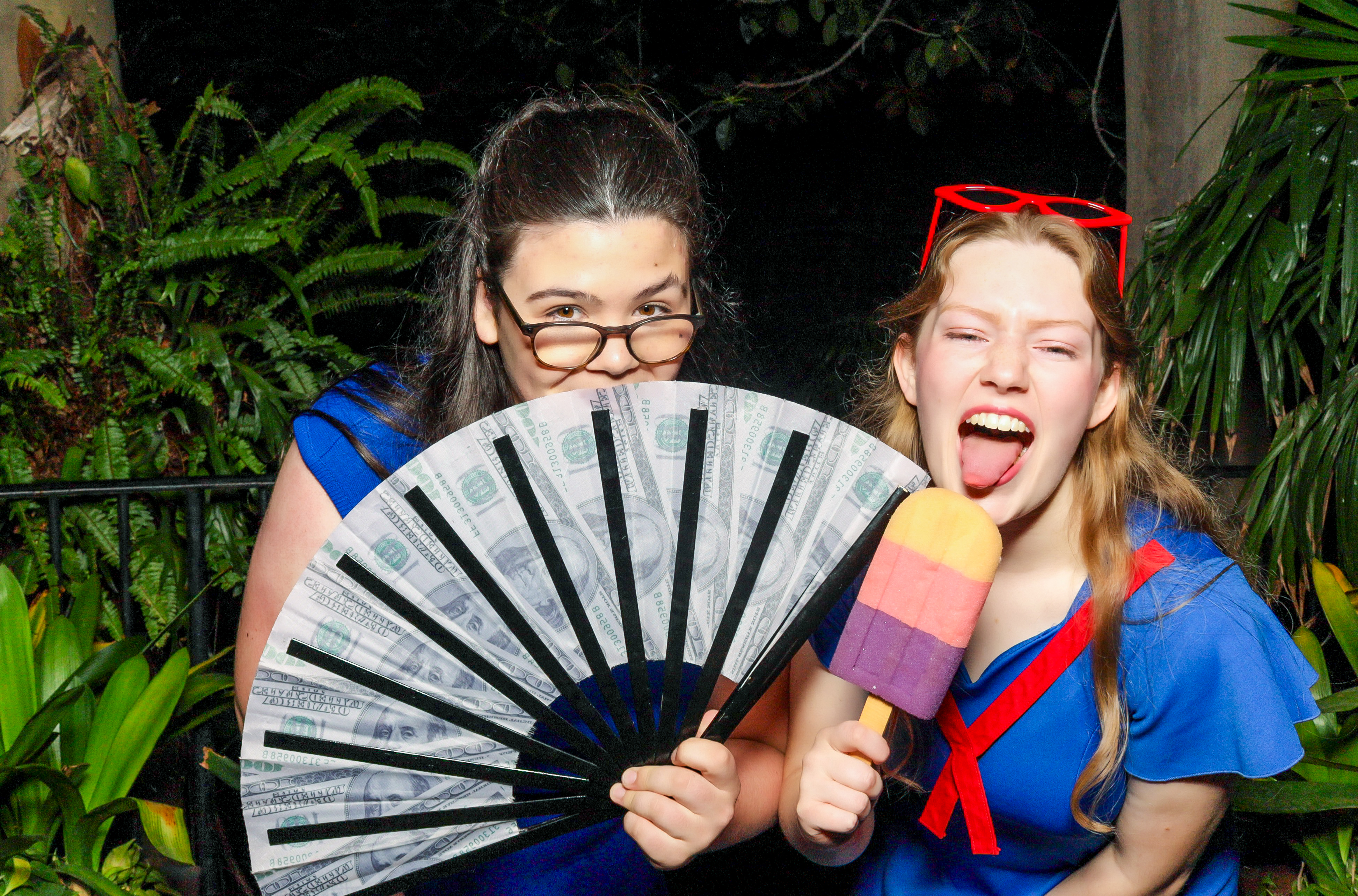 TMR's 40th Anniversary Gala | View more photos from the event at v1.boothgallery.com/u/PhabPhotobooth/TMRs-40th-Anniversary-Gala