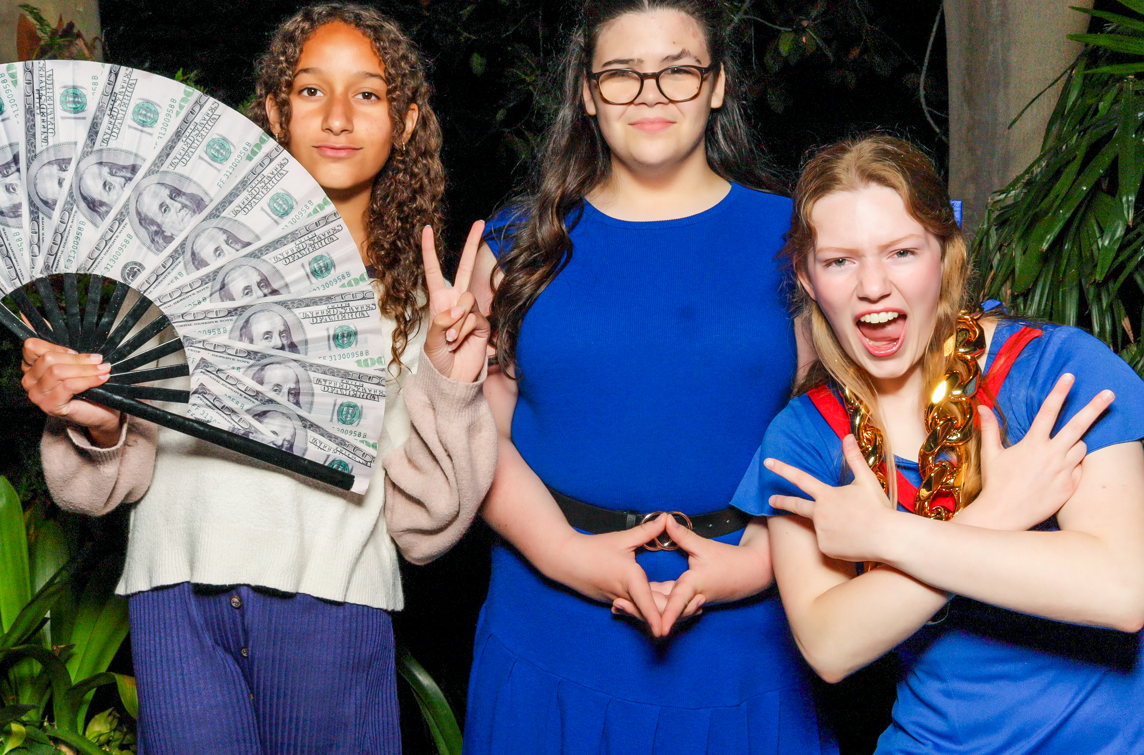 TMR's 40th Anniversary Gala | View more photos from the event at v1.boothgallery.com/u/PhabPhotobooth/TMRs-40th-Anniversary-Gala