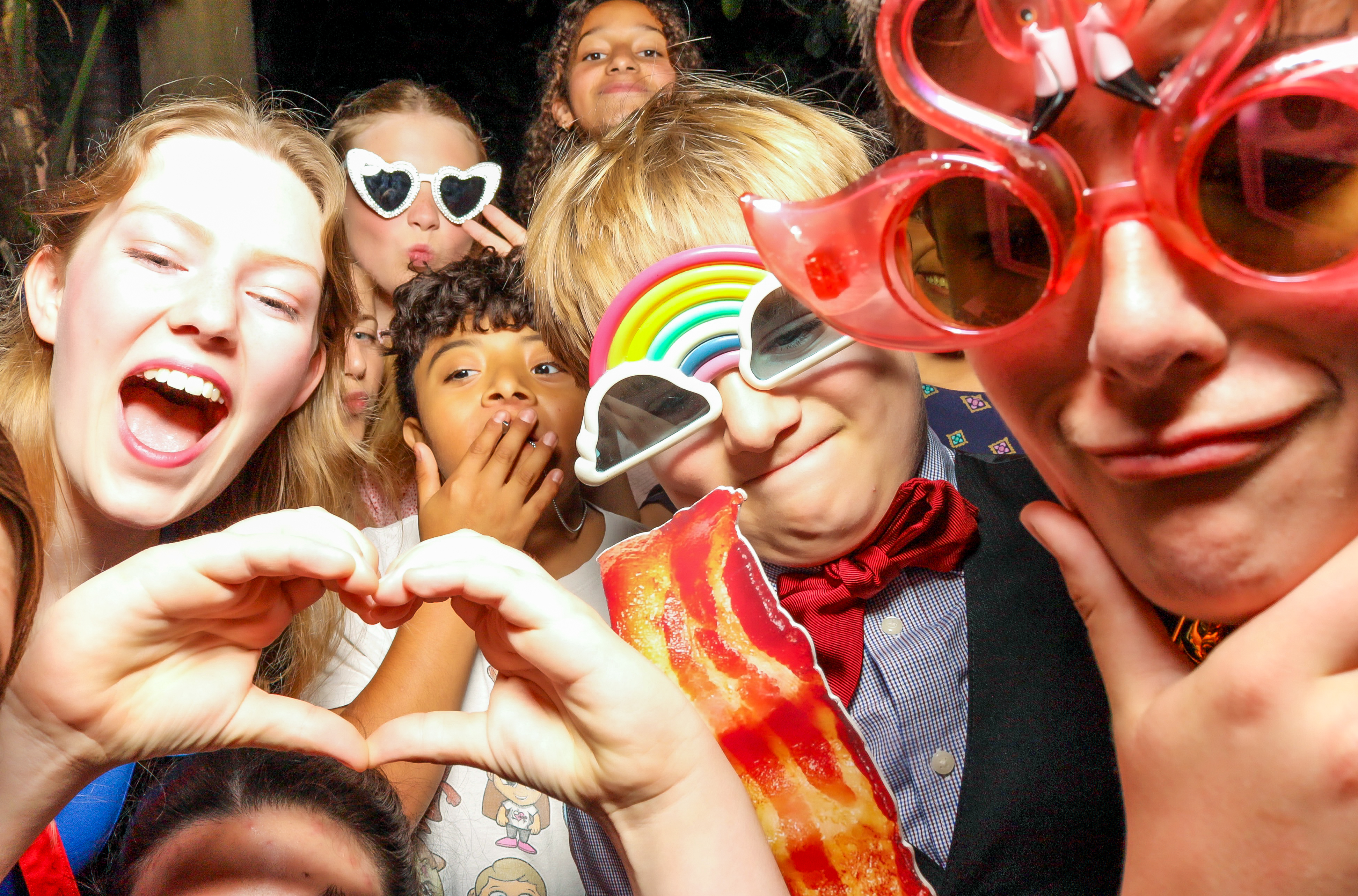 TMR's 40th Anniversary Gala | View more photos from the event at v1.boothgallery.com/u/PhabPhotobooth/TMRs-40th-Anniversary-Gala