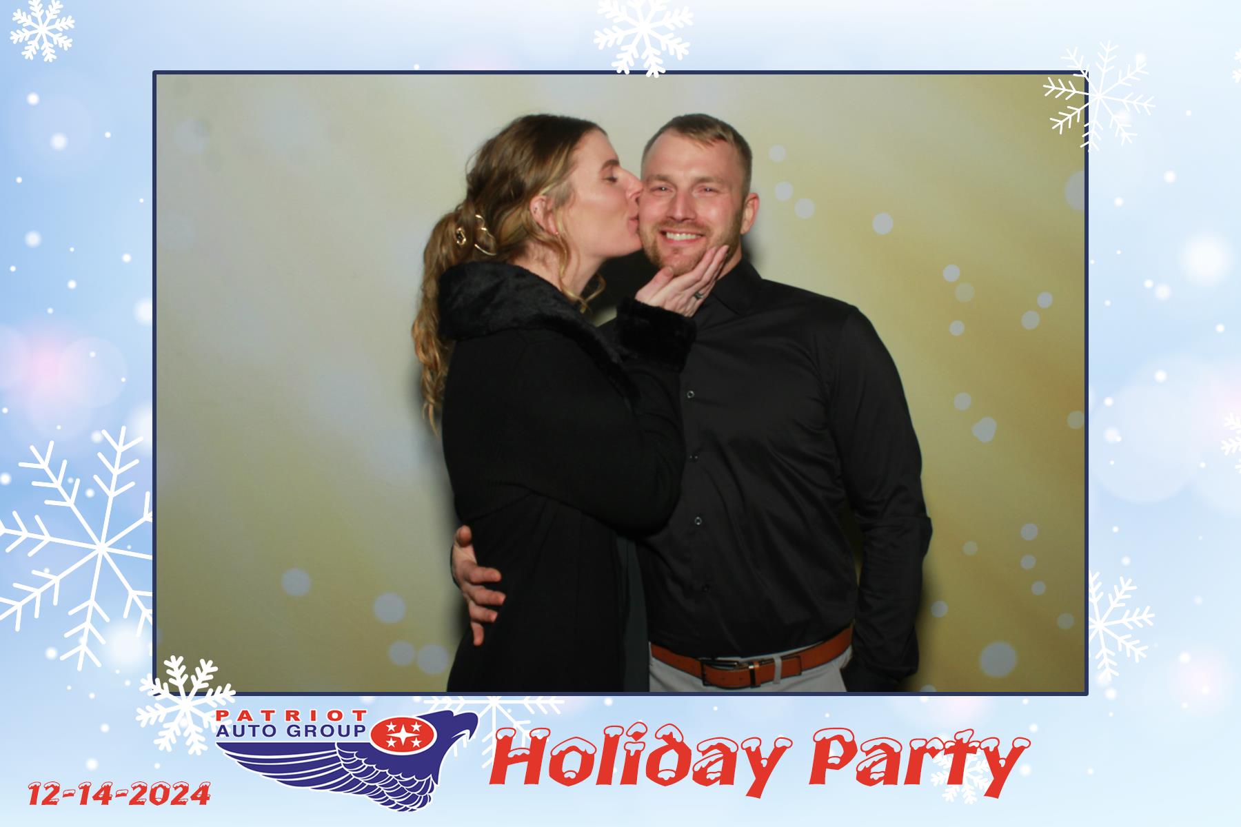 Patriot Auto Holiday Party 2024 | View more photos from the event at v1.boothgallery.com/u/PhoBoCo/Patriot-Auto-Holiday-Party-2024