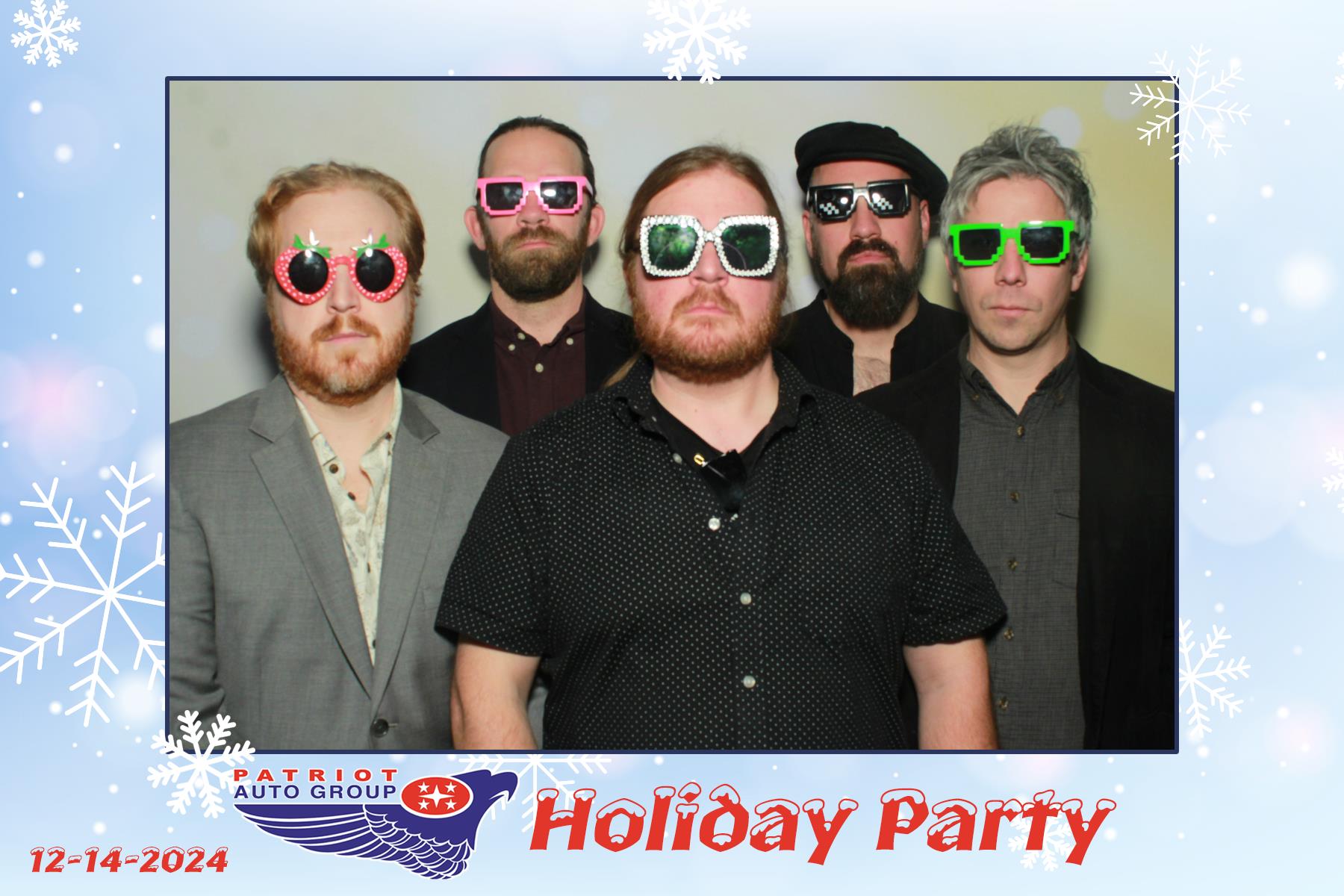Patriot Auto Holiday Party 2024 | View more photos from the event at v1.boothgallery.com/u/PhoBoCo/Patriot-Auto-Holiday-Party-2024