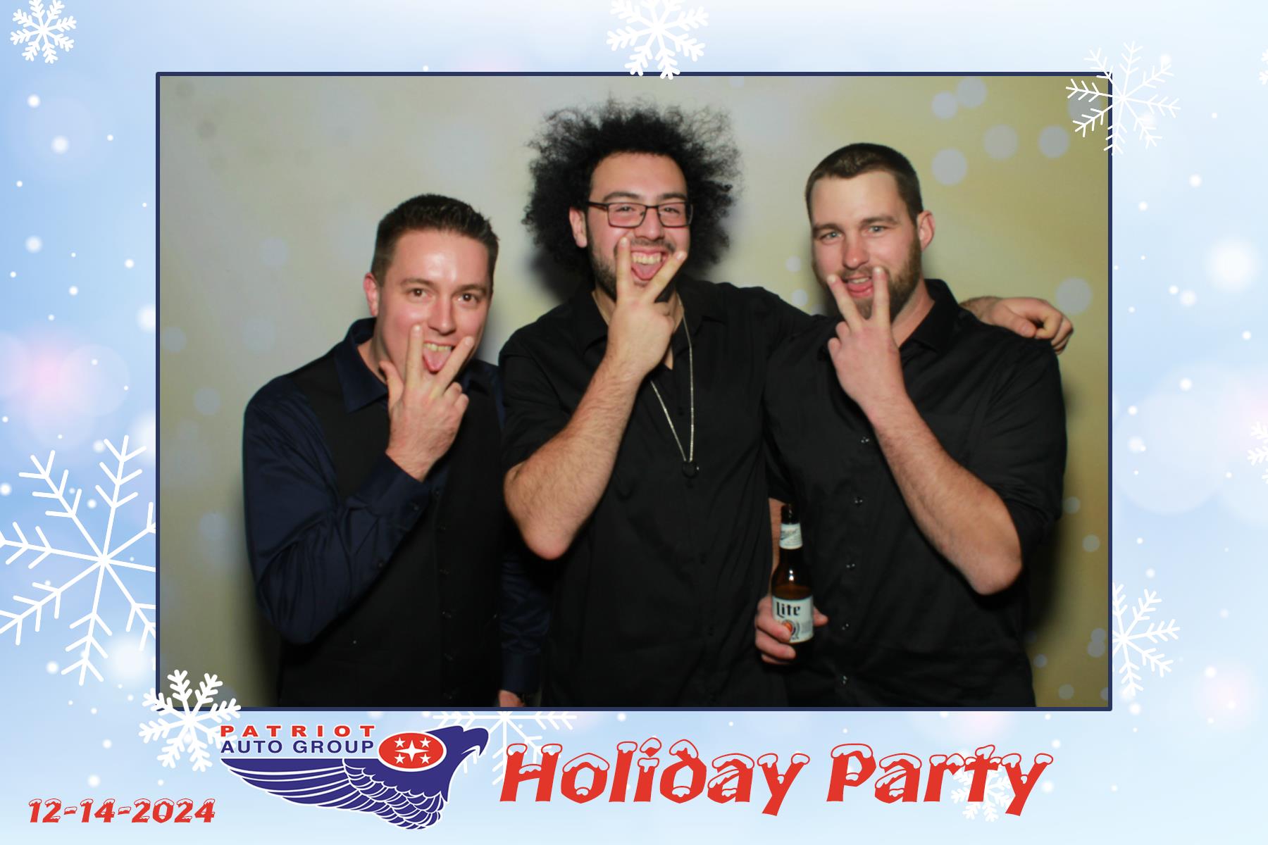 Patriot Auto Holiday Party 2024 | View more photos from the event at v1.boothgallery.com/u/PhoBoCo/Patriot-Auto-Holiday-Party-2024