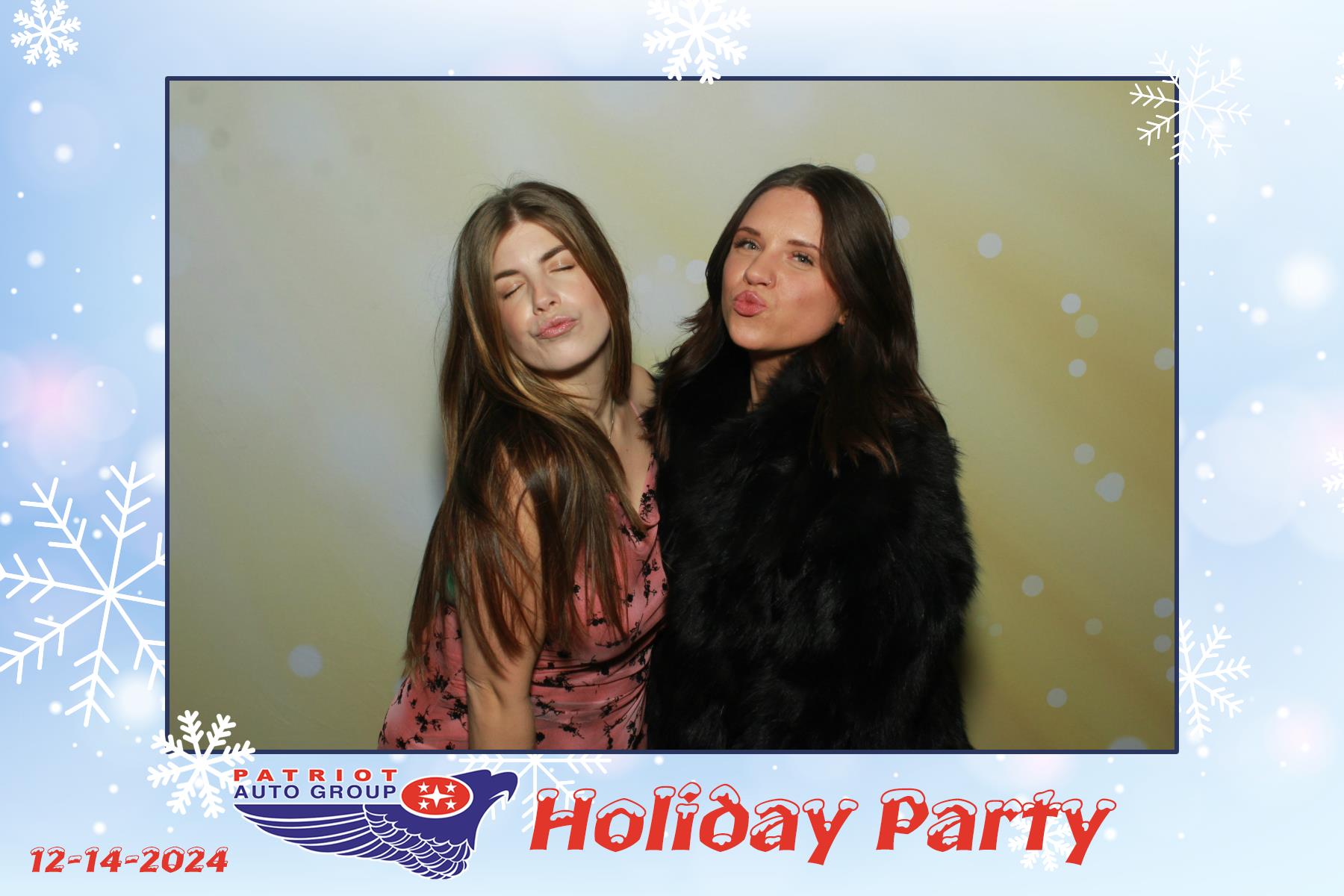 Patriot Auto Holiday Party 2024 | View more photos from the event at v1.boothgallery.com/u/PhoBoCo/Patriot-Auto-Holiday-Party-2024