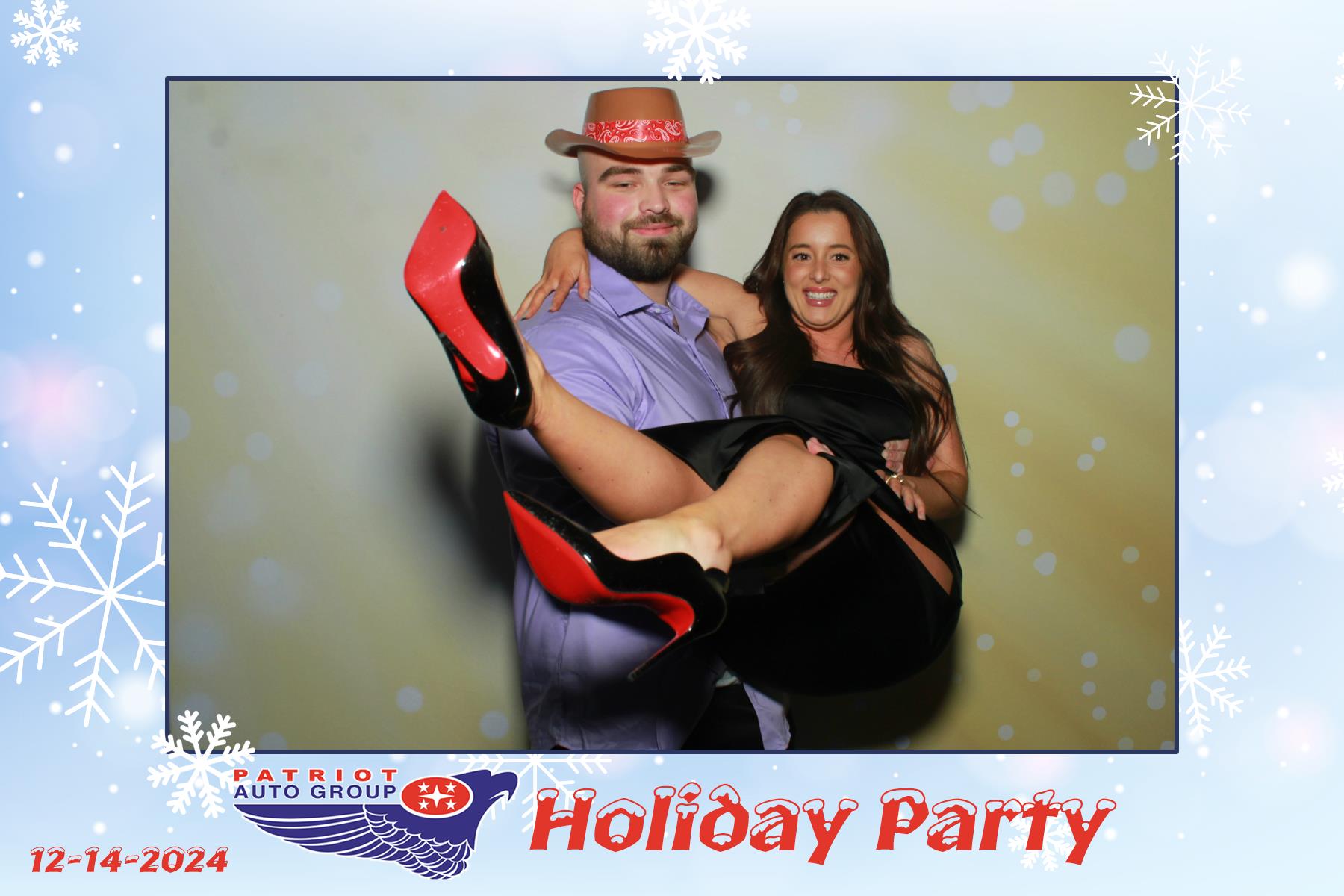 Patriot Auto Holiday Party 2024 | View more photos from the event at v1.boothgallery.com/u/PhoBoCo/Patriot-Auto-Holiday-Party-2024