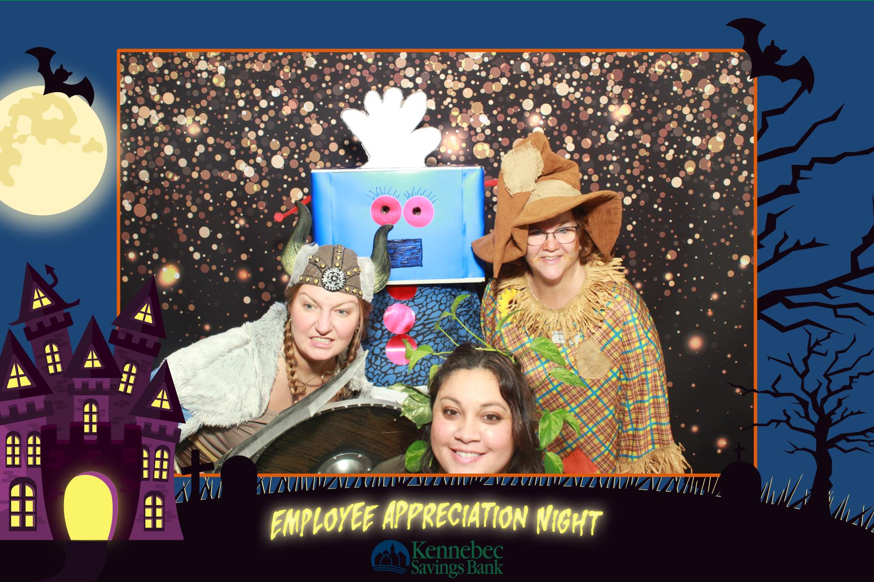 Kennebec Savings Employee Appreciation | View more photos from the event at v1.boothgallery.com/u/PhoBoCo/Kennebec-Savings-Employee-Appreciation