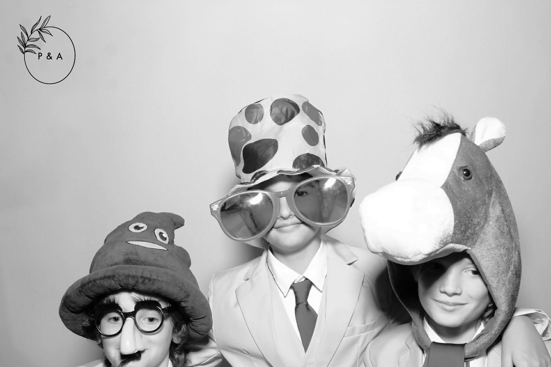Powers and Andrew | View more photos from the event at v1.boothgallery.com/u/PhoBoCo/Powers-and-Andrew