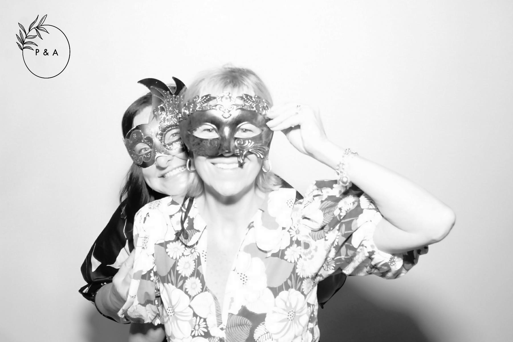 Powers and Andrew | View more photos from the event at v1.boothgallery.com/u/PhoBoCo/Powers-and-Andrew