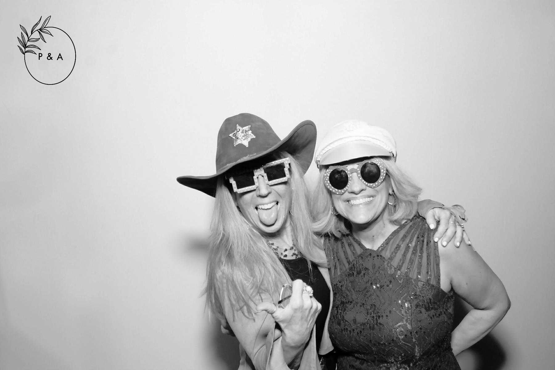 Powers and Andrew | View more photos from the event at v1.boothgallery.com/u/PhoBoCo/Powers-and-Andrew
