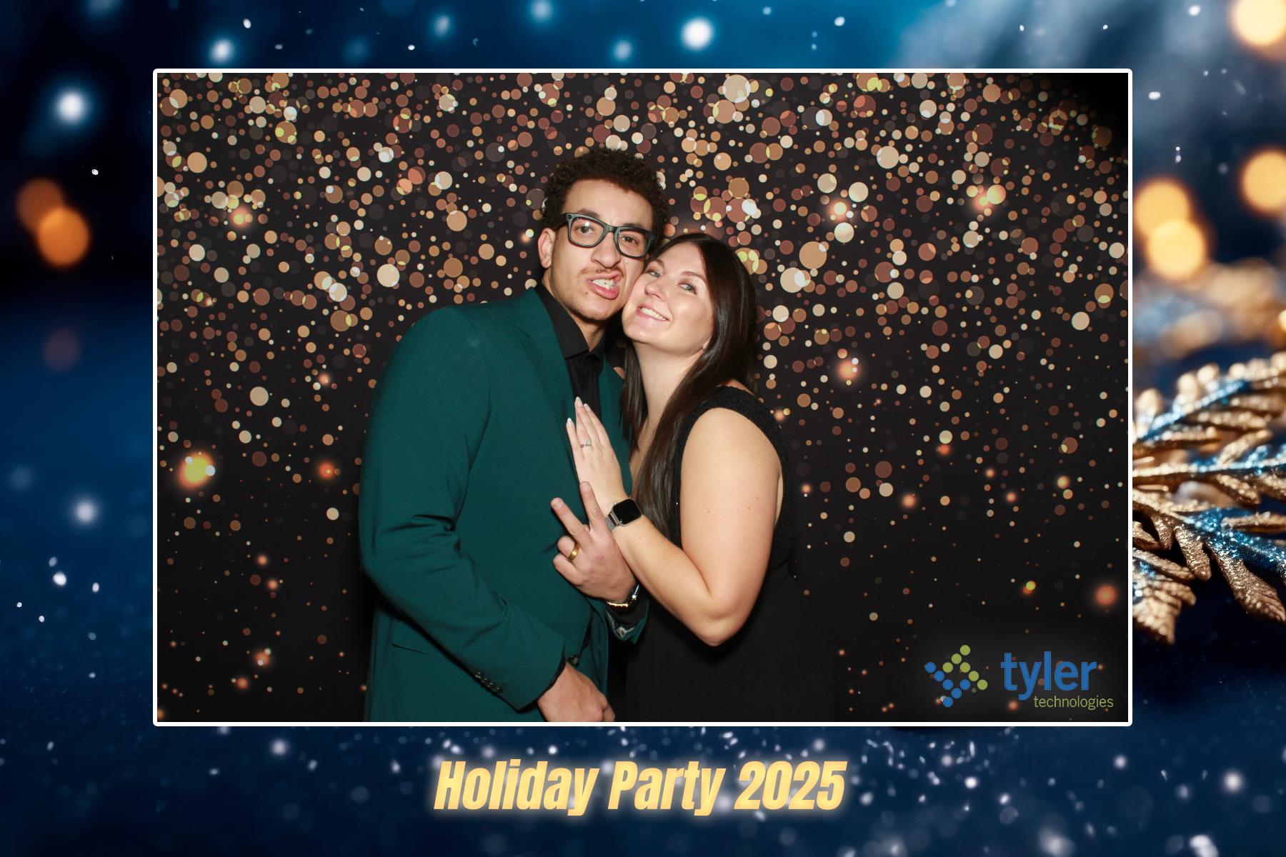 Tyler Tech Holiday Party 2025 | View more photos from the event at v1.boothgallery.com/u/PhoBoCo/Tyler-Tech-Holiday-Party-2025
