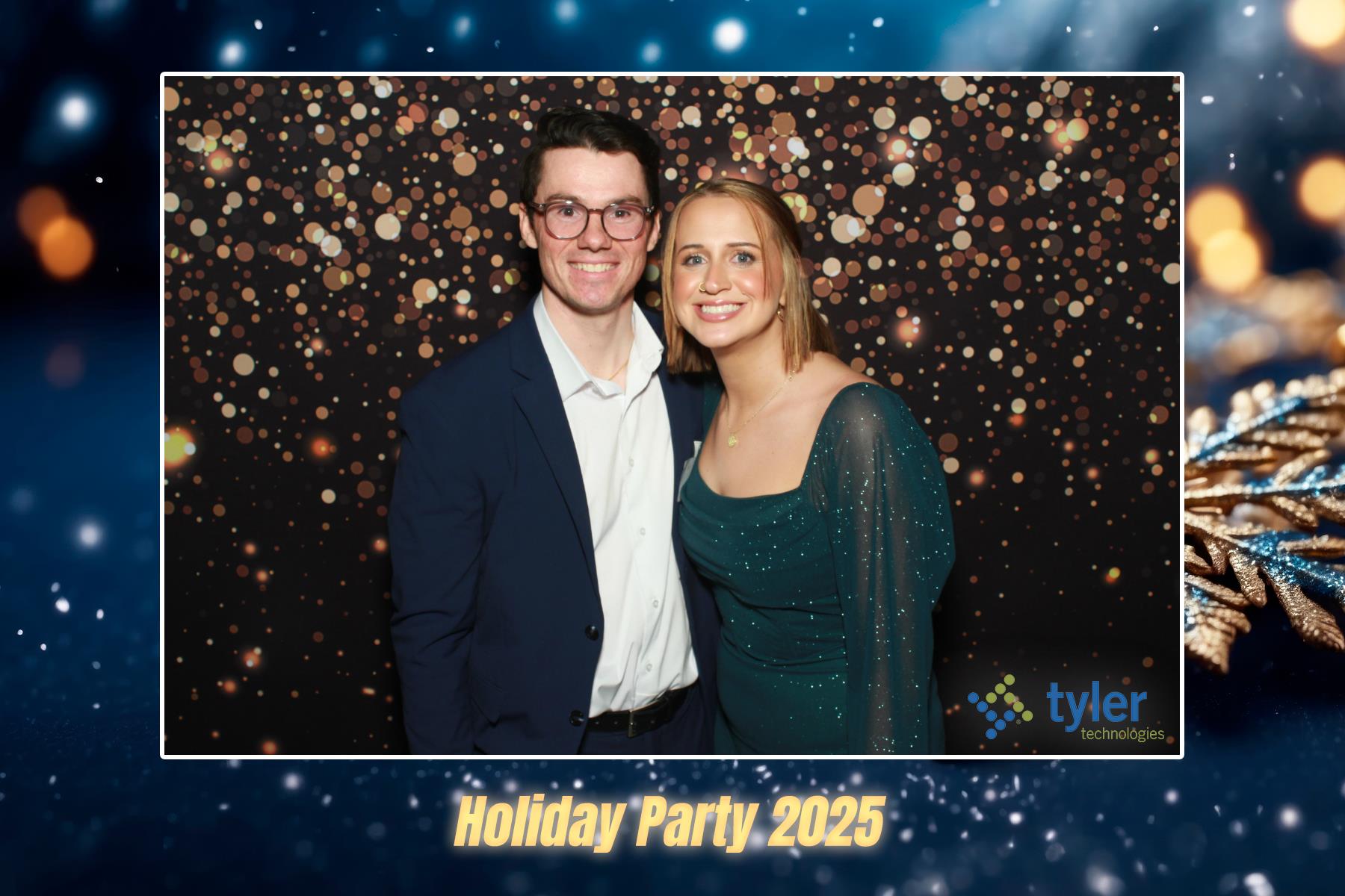 Tyler Tech Holiday Party 2025 | View more photos from the event at v1.boothgallery.com/u/PhoBoCo/Tyler-Tech-Holiday-Party-2025