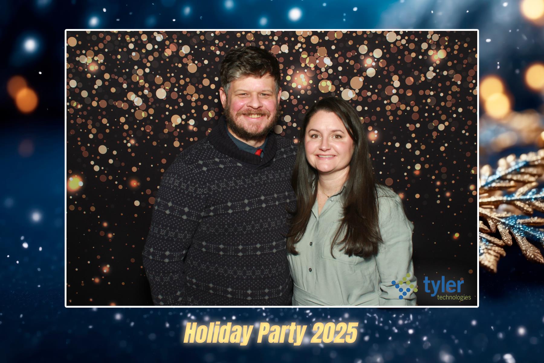 Tyler Tech Holiday Party 2025 | View more photos from the event at v1.boothgallery.com/u/PhoBoCo/Tyler-Tech-Holiday-Party-2025
