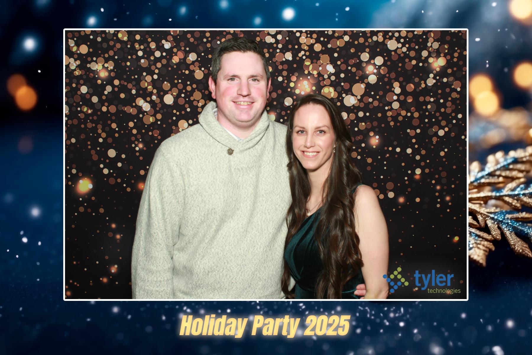 Tyler Tech Holiday Party 2025 | View more photos from the event at v1.boothgallery.com/u/PhoBoCo/Tyler-Tech-Holiday-Party-2025