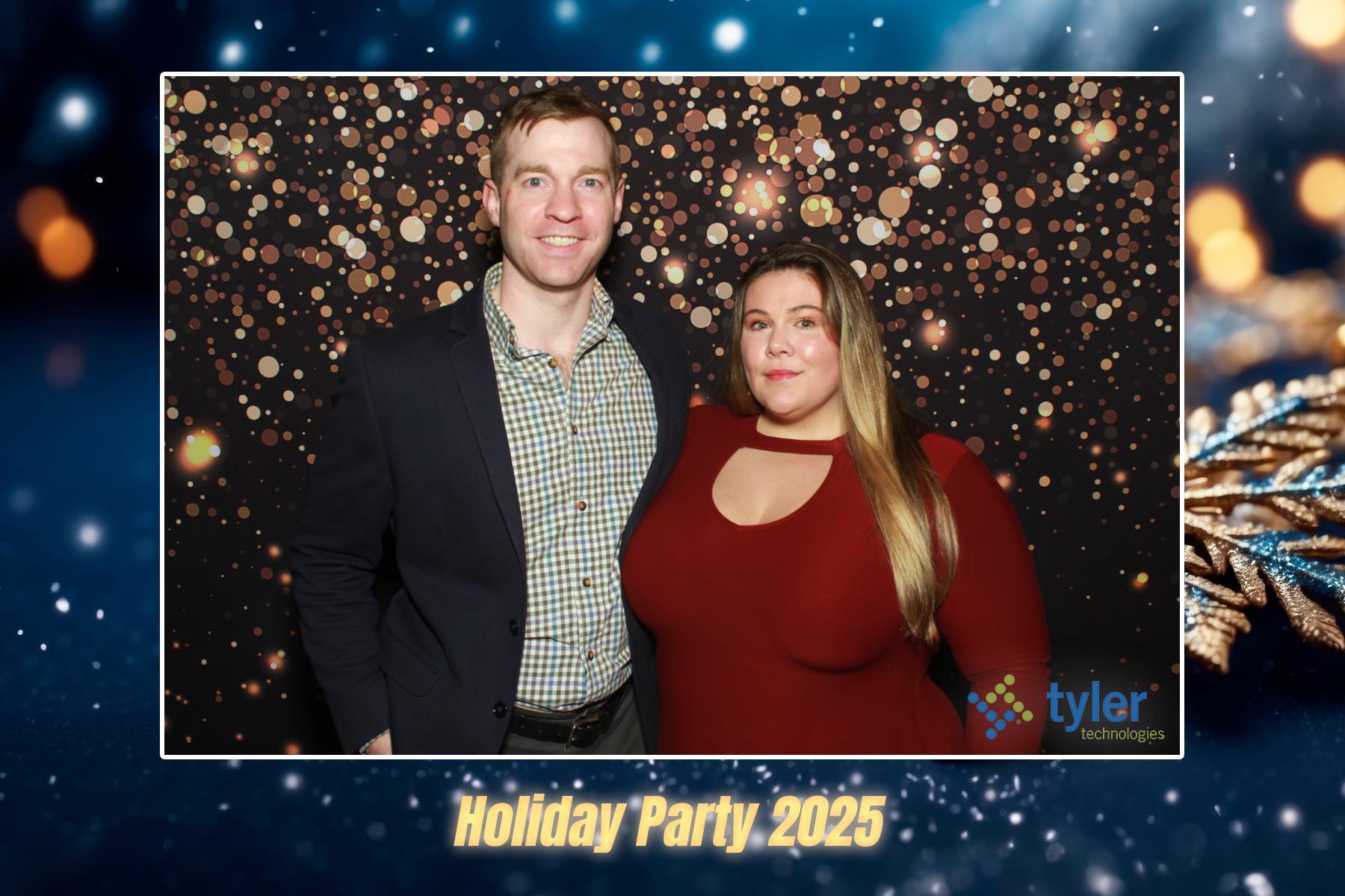 Tyler Tech Holiday Party 2025 | View more photos from the event at v1.boothgallery.com/u/PhoBoCo/Tyler-Tech-Holiday-Party-2025