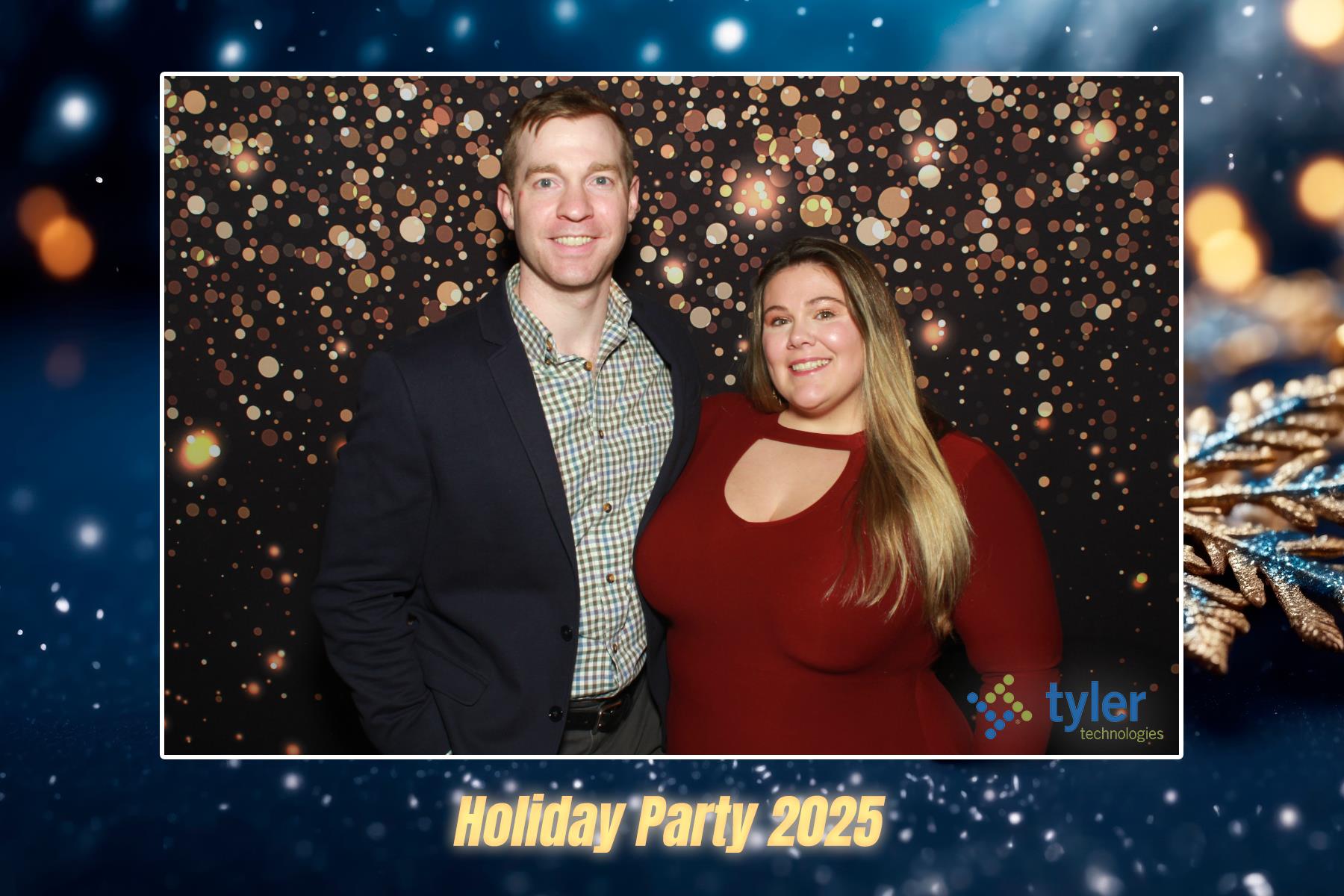 Tyler Tech Holiday Party 2025 | View more photos from the event at v1.boothgallery.com/u/PhoBoCo/Tyler-Tech-Holiday-Party-2025