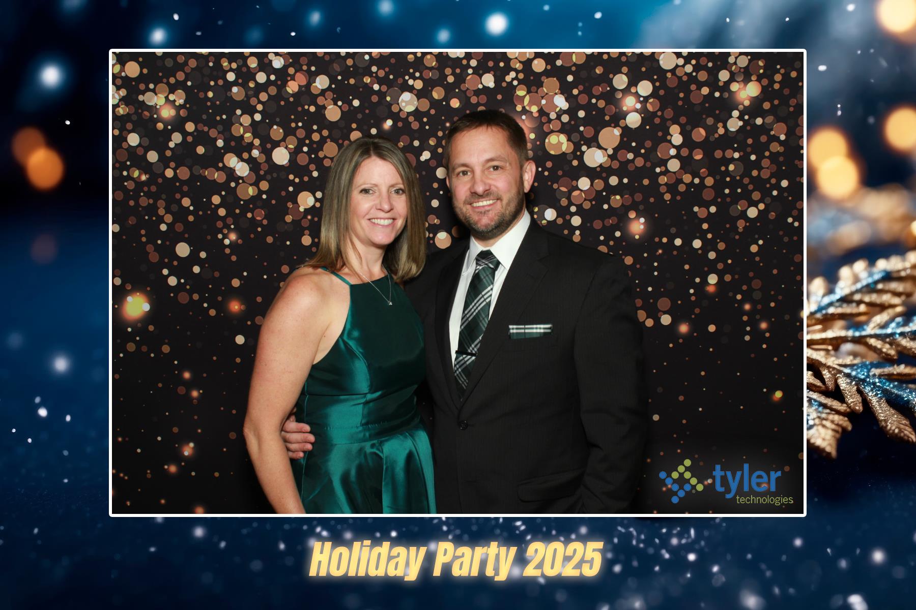 Tyler Tech Holiday Party 2025 | View more photos from the event at v1.boothgallery.com/u/PhoBoCo/Tyler-Tech-Holiday-Party-2025