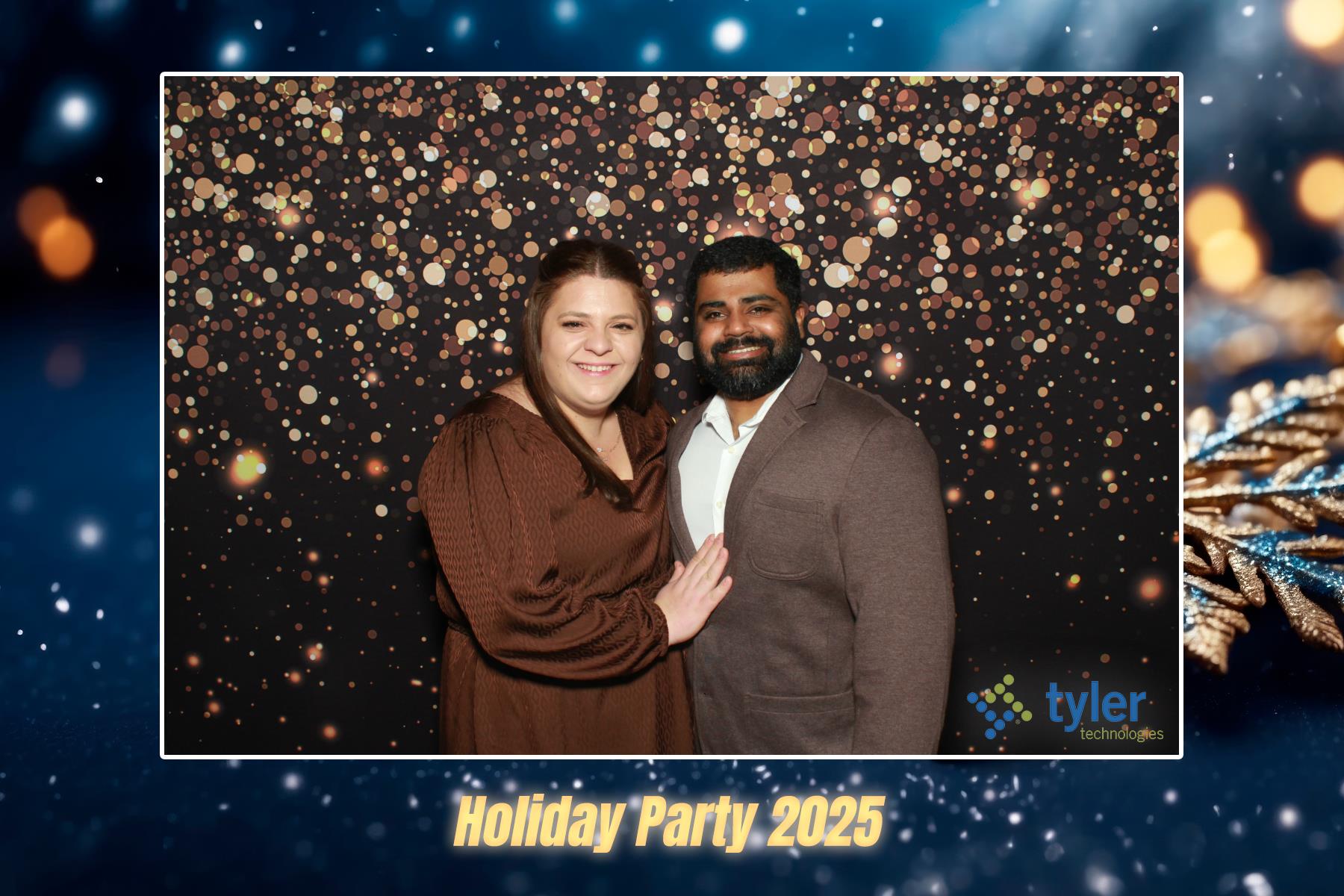 Tyler Tech Holiday Party 2025 | View more photos from the event at v1.boothgallery.com/u/PhoBoCo/Tyler-Tech-Holiday-Party-2025