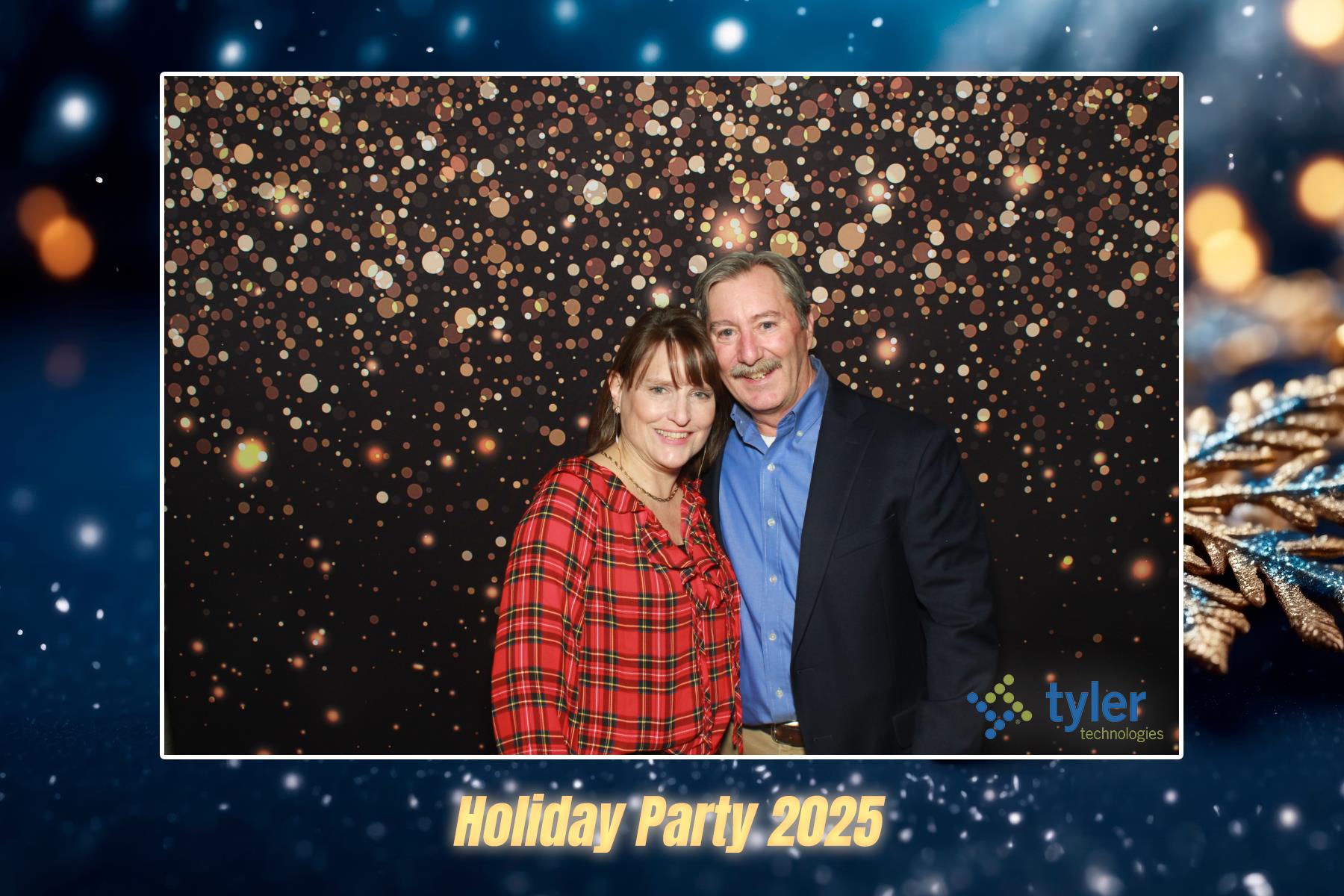 Tyler Tech Holiday Party 2025 | View more photos from the event at v1.boothgallery.com/u/PhoBoCo/Tyler-Tech-Holiday-Party-2025