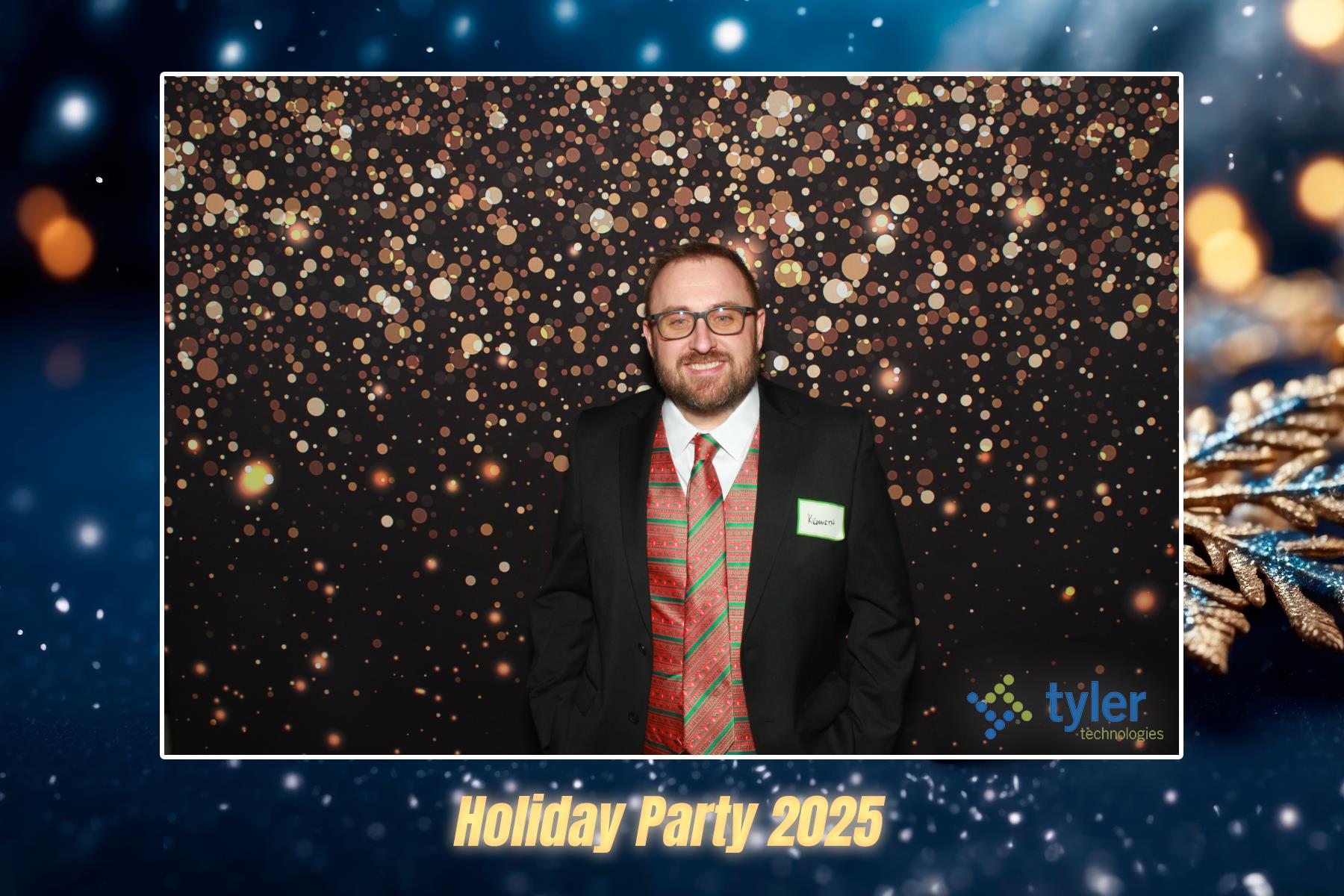 Tyler Tech Holiday Party 2025 | View more photos from the event at v1.boothgallery.com/u/PhoBoCo/Tyler-Tech-Holiday-Party-2025