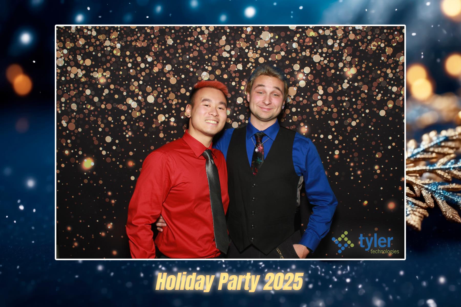 Tyler Tech Holiday Party 2025 | View more photos from the event at v1.boothgallery.com/u/PhoBoCo/Tyler-Tech-Holiday-Party-2025