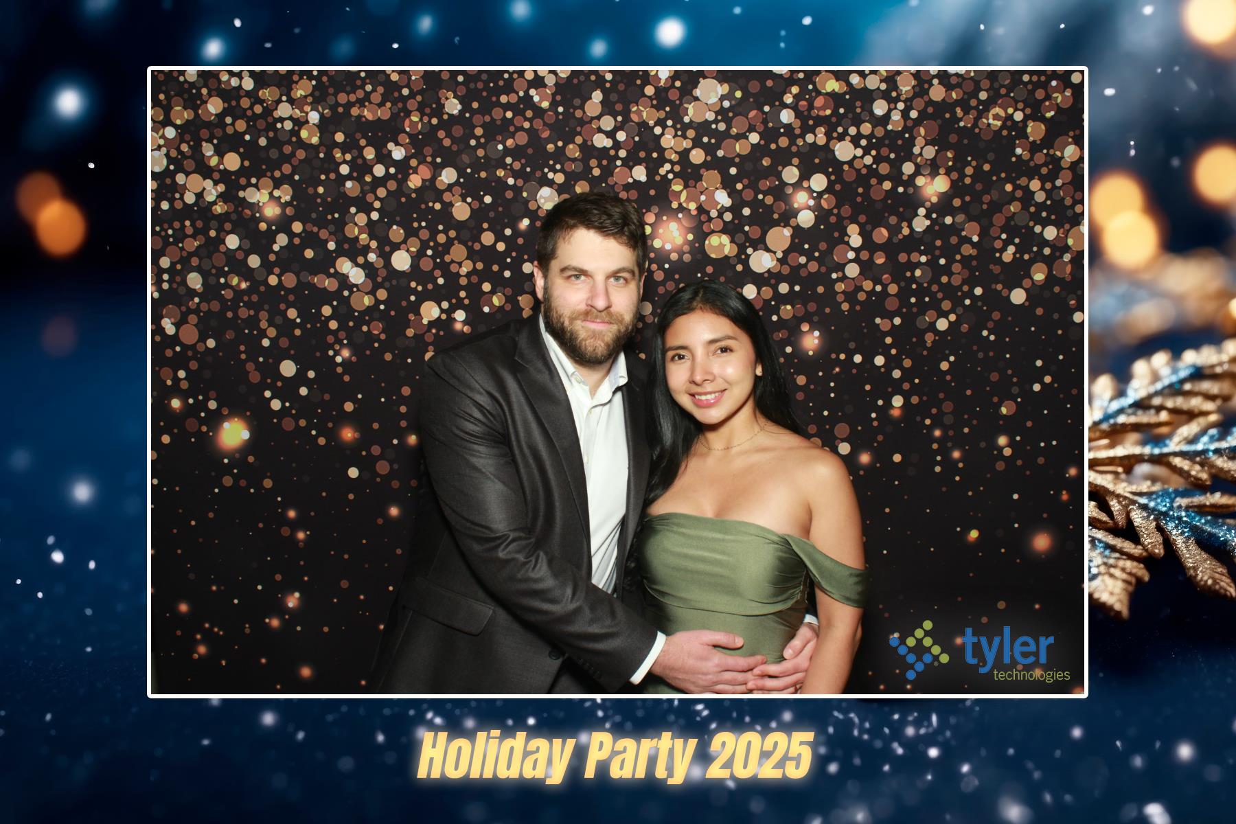 Tyler Tech Holiday Party 2025 | View more photos from the event at v1.boothgallery.com/u/PhoBoCo/Tyler-Tech-Holiday-Party-2025