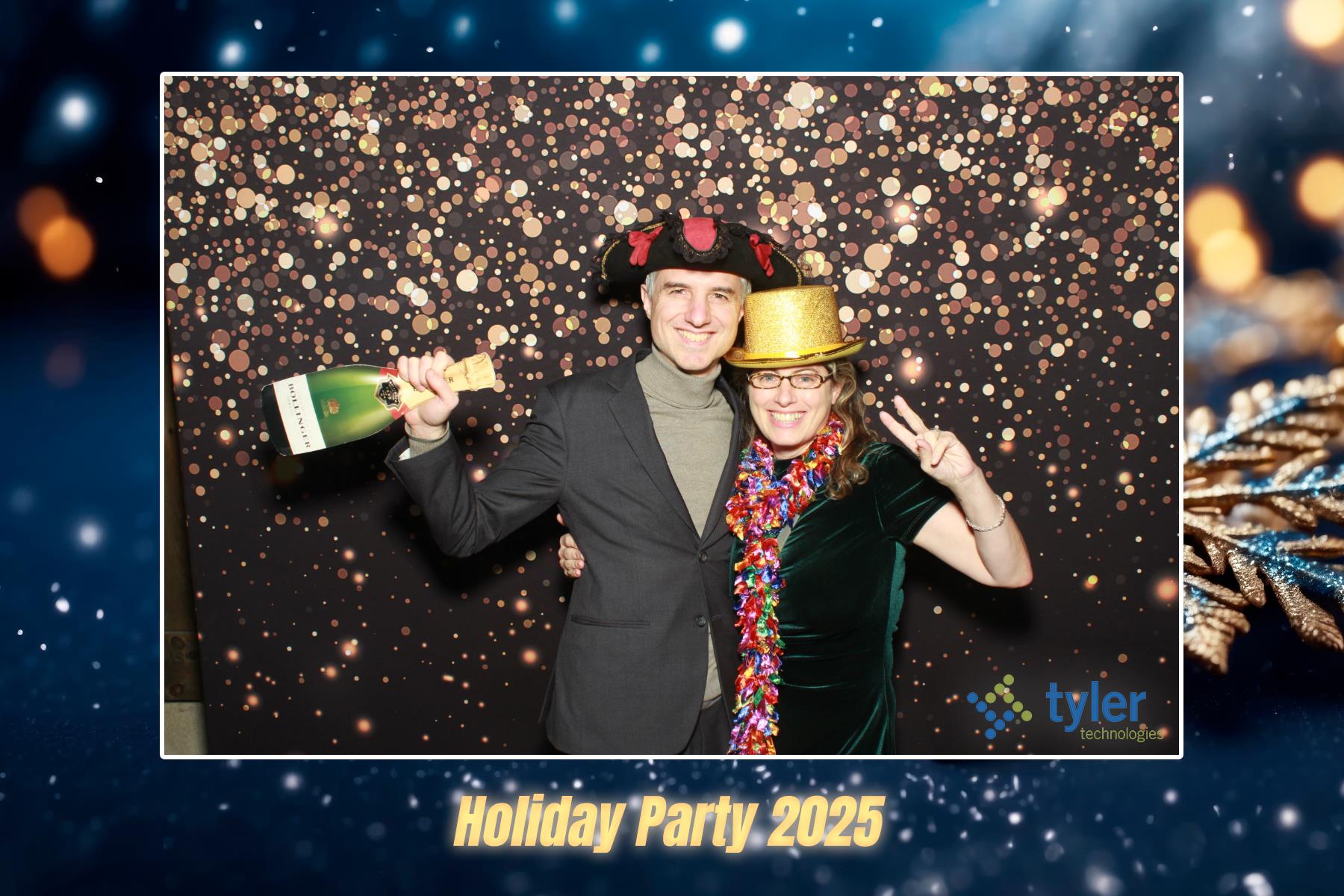 Tyler Tech Holiday Party 2025 | View more photos from the event at v1.boothgallery.com/u/PhoBoCo/Tyler-Tech-Holiday-Party-2025