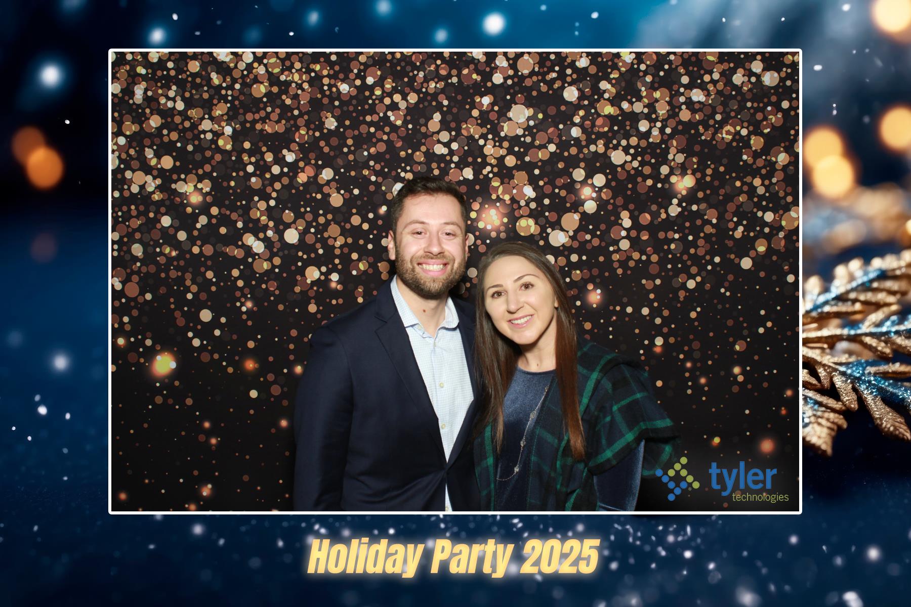 Tyler Tech Holiday Party 2025 | View more photos from the event at v1.boothgallery.com/u/PhoBoCo/Tyler-Tech-Holiday-Party-2025