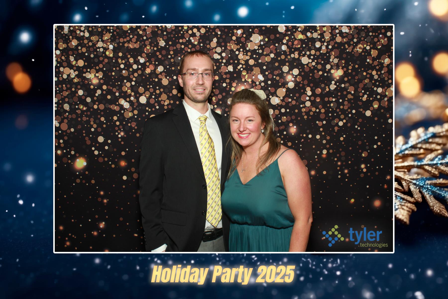 Tyler Tech Holiday Party 2025 | View more photos from the event at v1.boothgallery.com/u/PhoBoCo/Tyler-Tech-Holiday-Party-2025