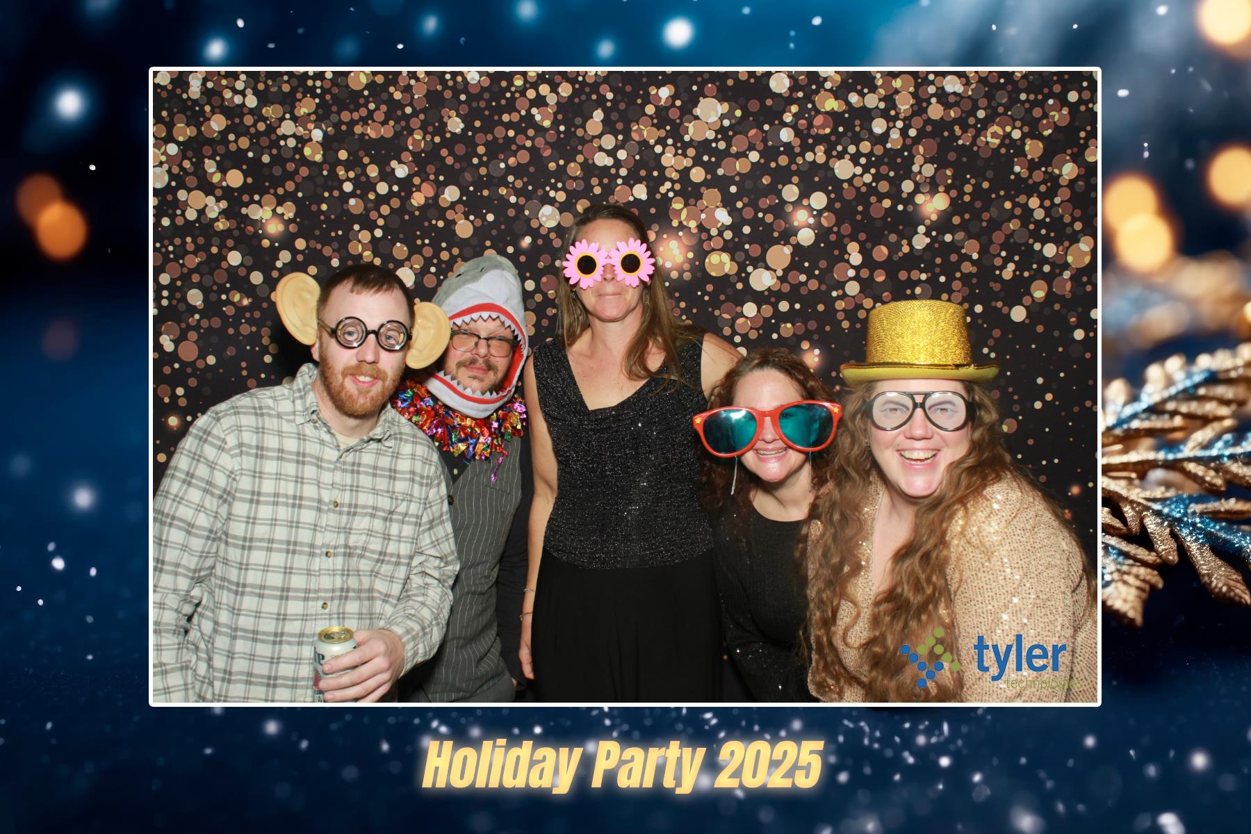 Tyler Tech Holiday Party 2025 | View more photos from the event at v1.boothgallery.com/u/PhoBoCo/Tyler-Tech-Holiday-Party-2025