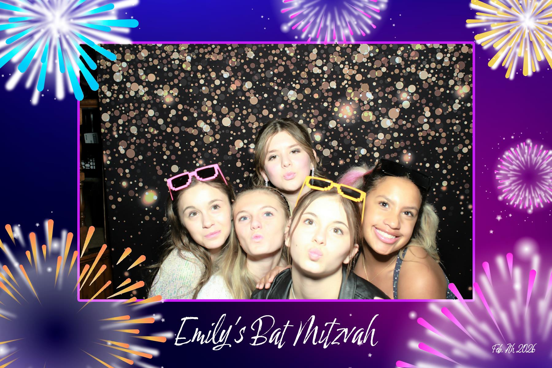 Emily's Bat Mitzvah | View more photos from the event at v1.boothgallery.com/u/PhoBoCo/Emilys-Bat-Mitzvah