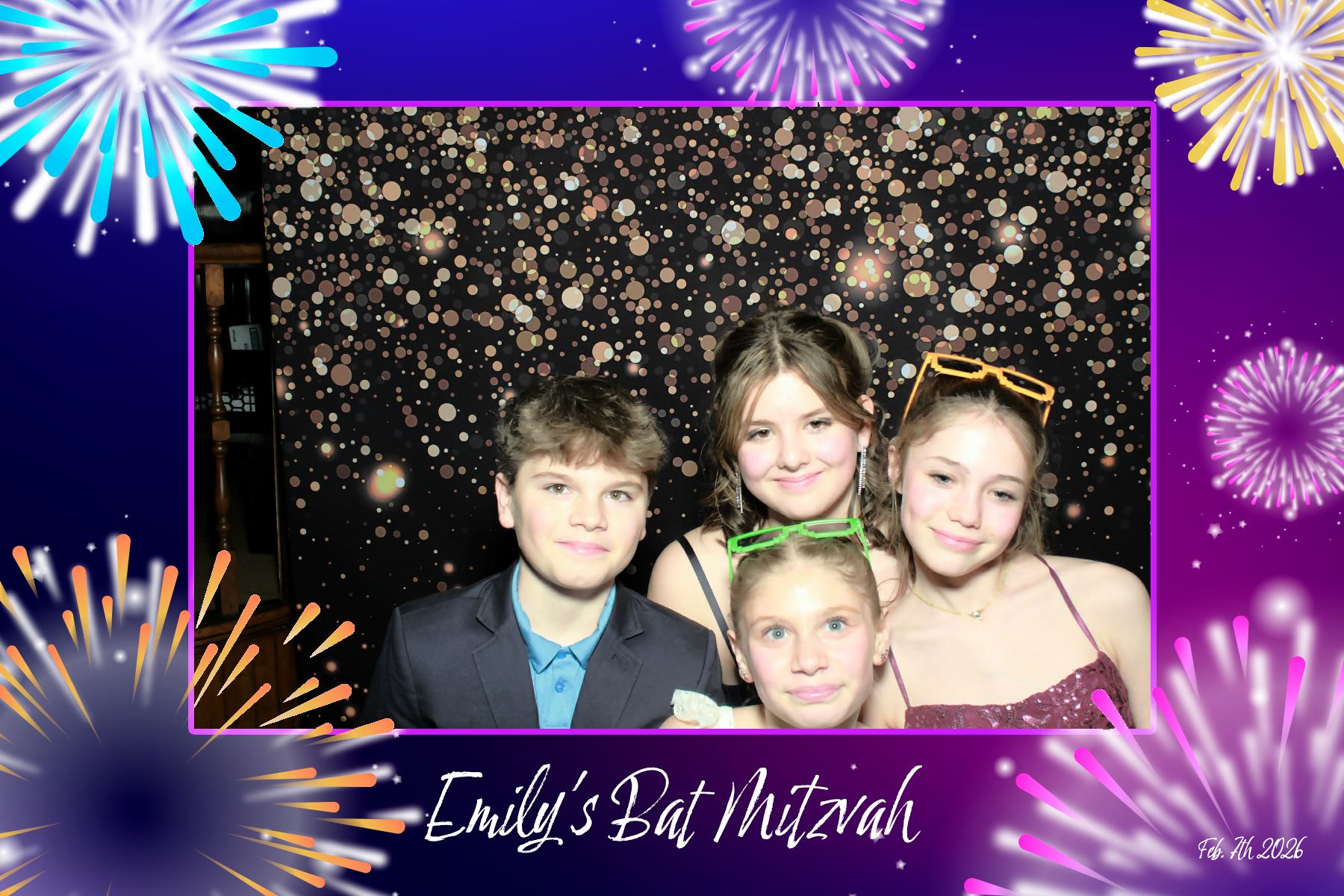Emily's Bat Mitzvah | View more photos from the event at v1.boothgallery.com/u/PhoBoCo/Emilys-Bat-Mitzvah