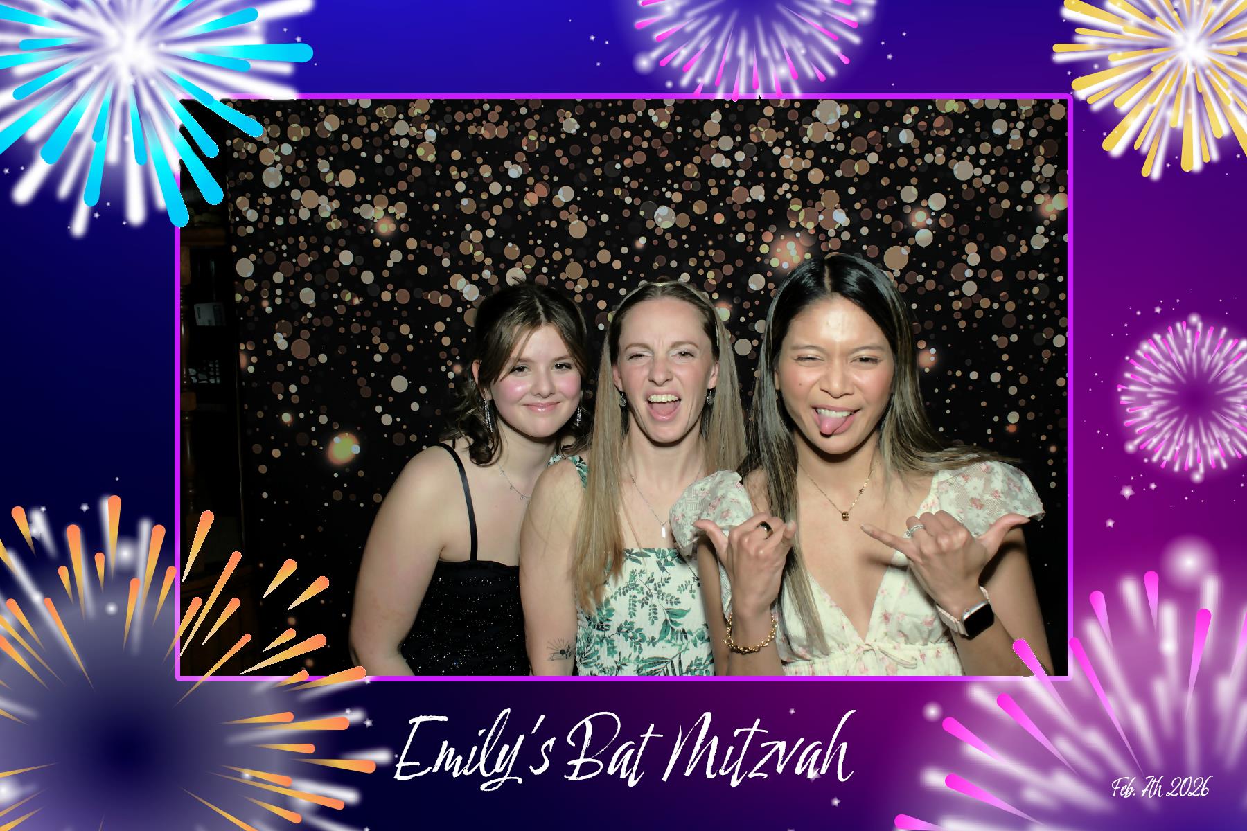 Emily's Bat Mitzvah | View more photos from the event at v1.boothgallery.com/u/PhoBoCo/Emilys-Bat-Mitzvah