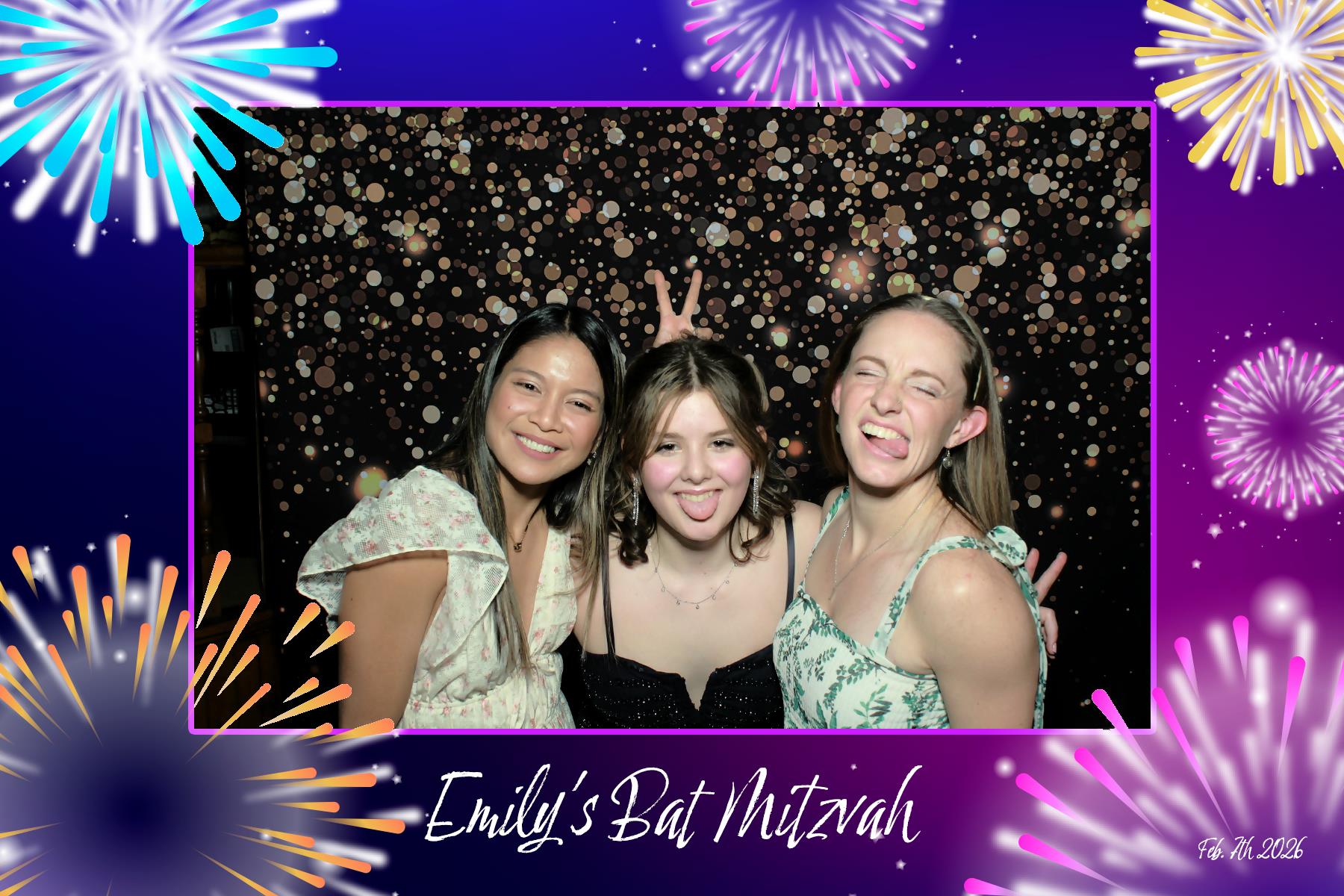 Emily's Bat Mitzvah | View more photos from the event at v1.boothgallery.com/u/PhoBoCo/Emilys-Bat-Mitzvah