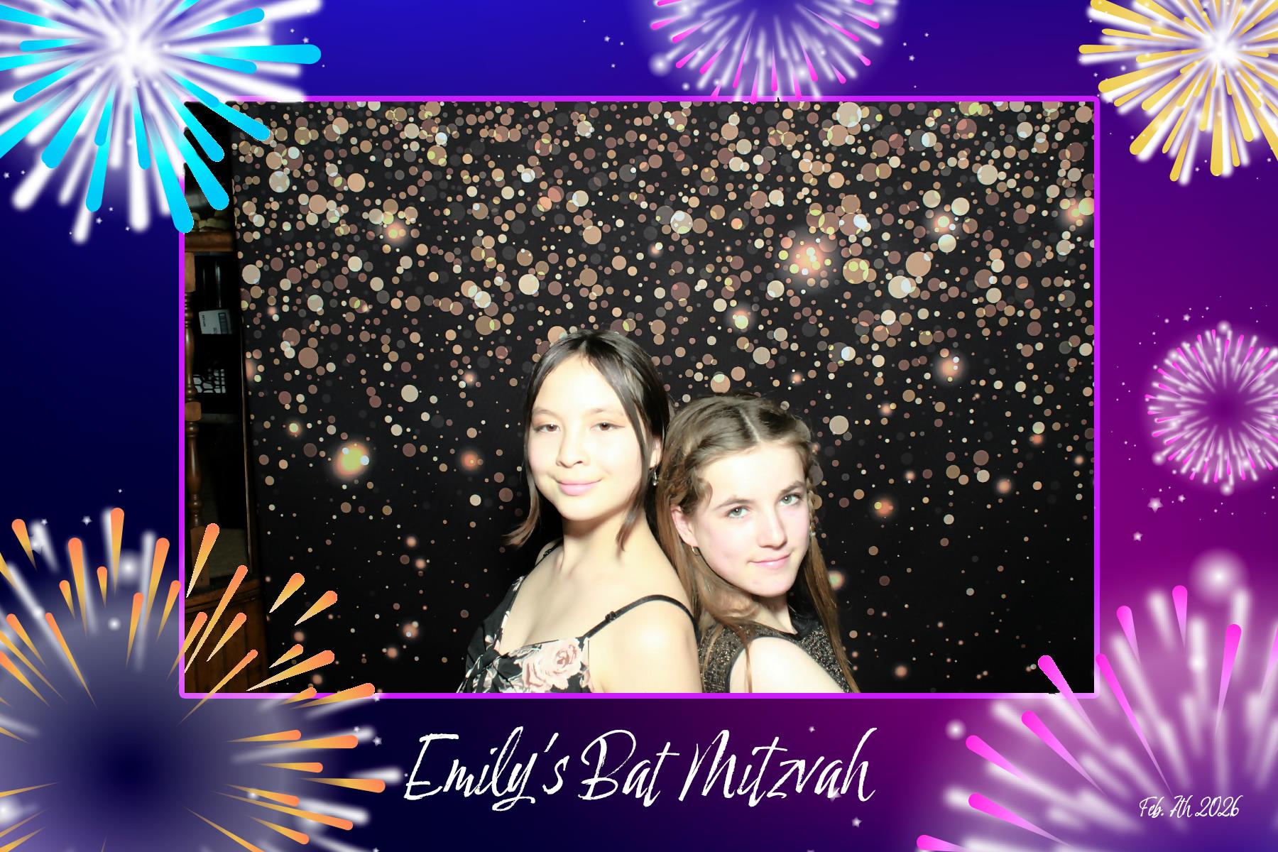 Emily's Bat Mitzvah | View more photos from the event at v1.boothgallery.com/u/PhoBoCo/Emilys-Bat-Mitzvah