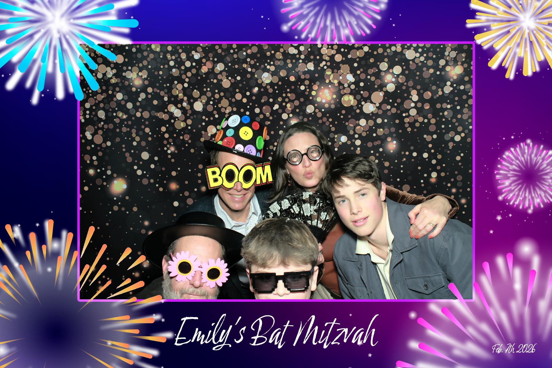Emily's Bat Mitzvah | View more photos from the event at v1.boothgallery.com/u/PhoBoCo/Emilys-Bat-Mitzvah